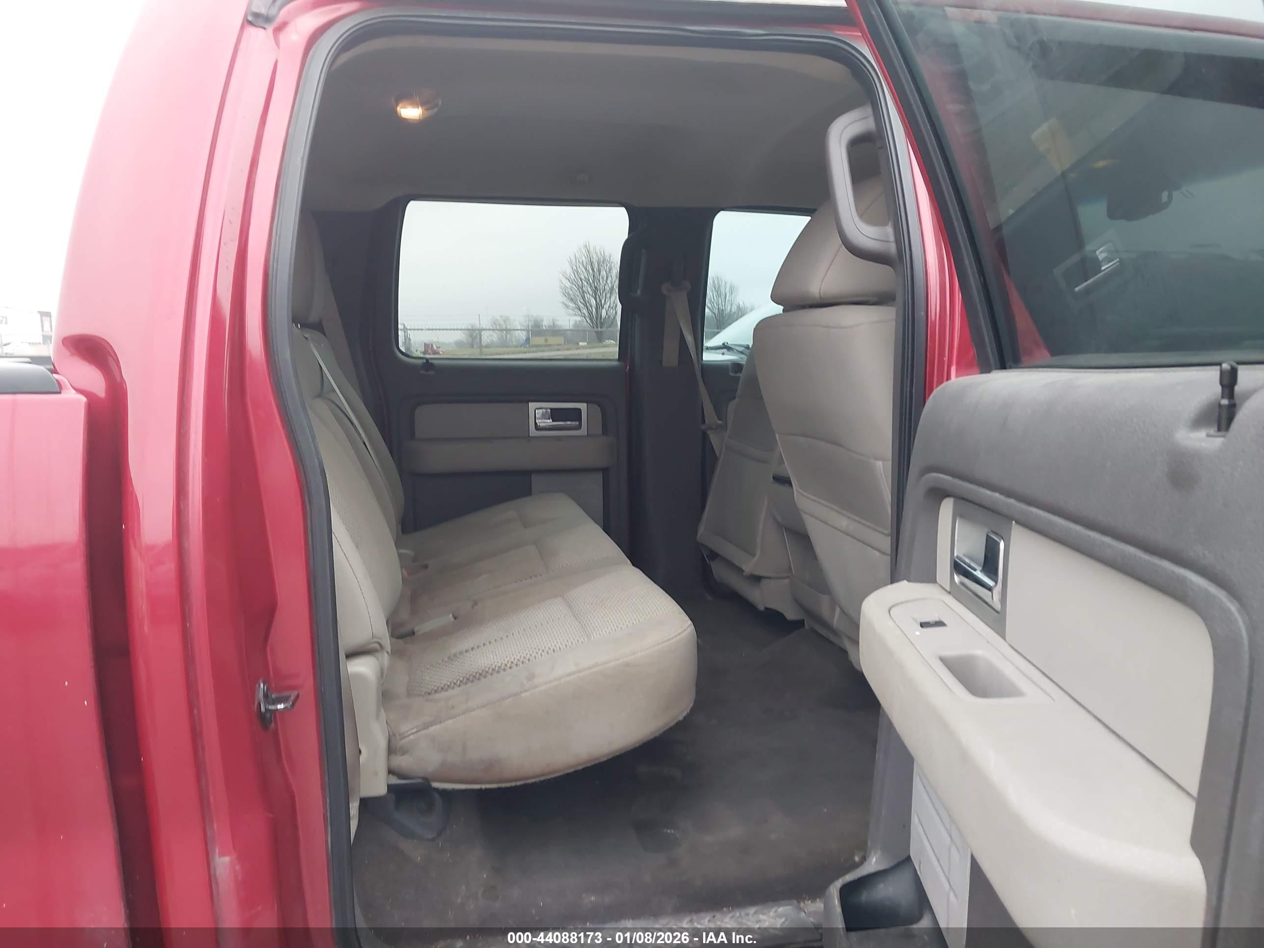 FORD F-150 image 8