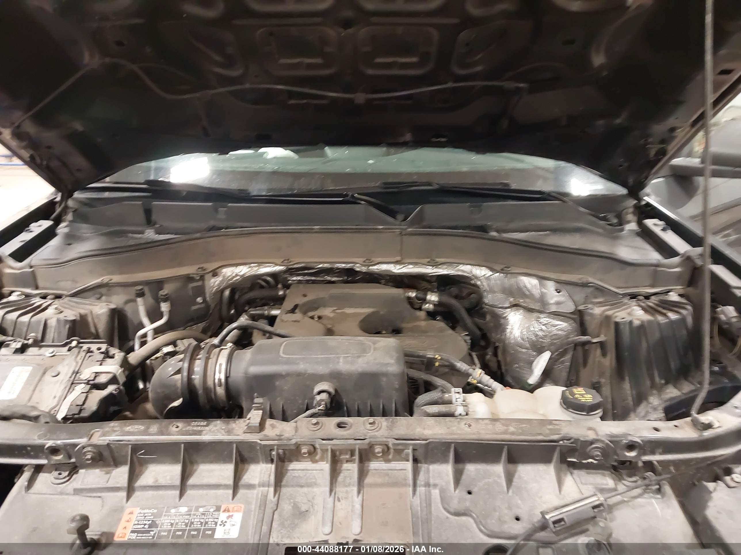 FORD EXPLORER image 10