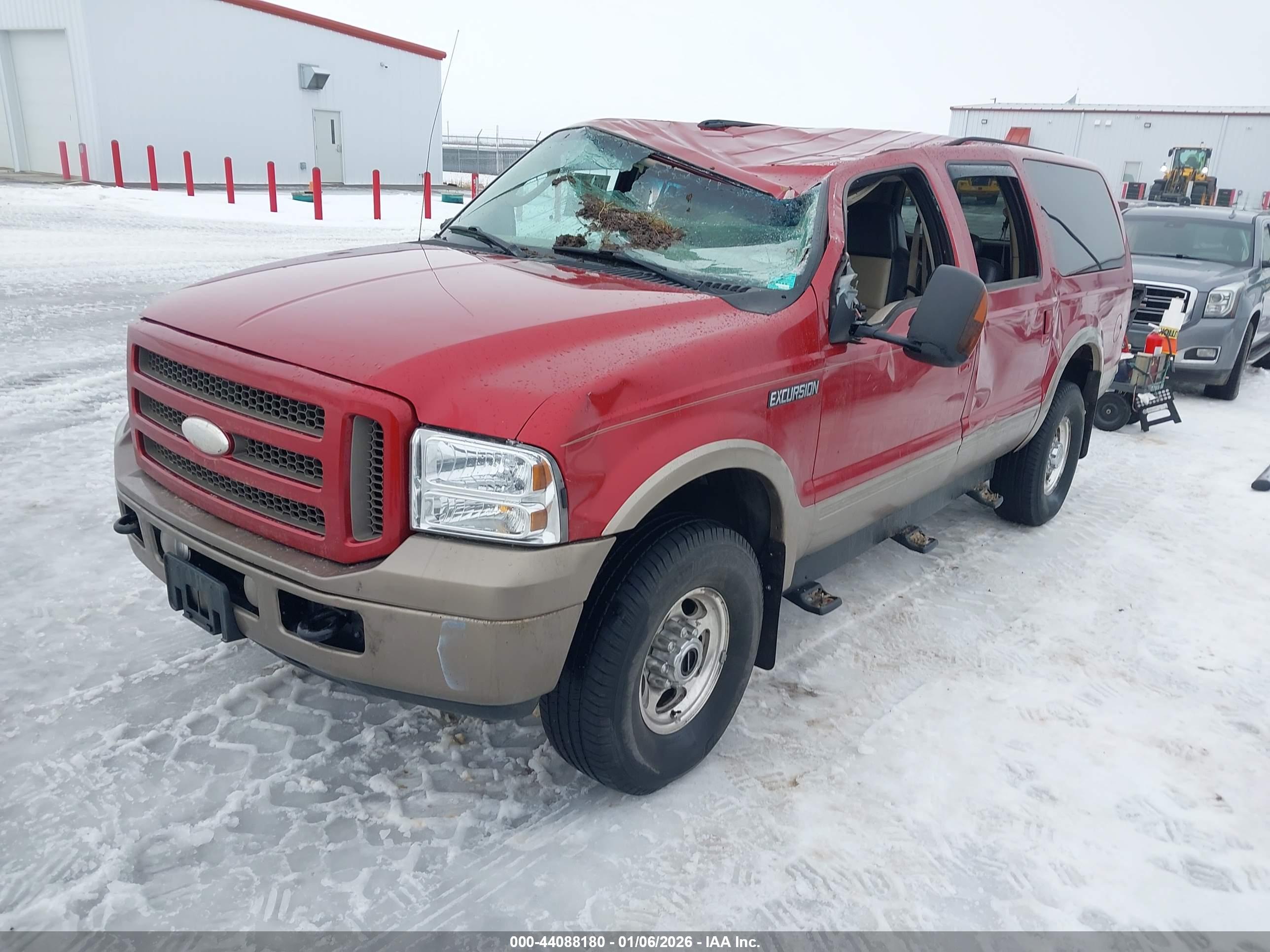 FORD EXCURSION image 2