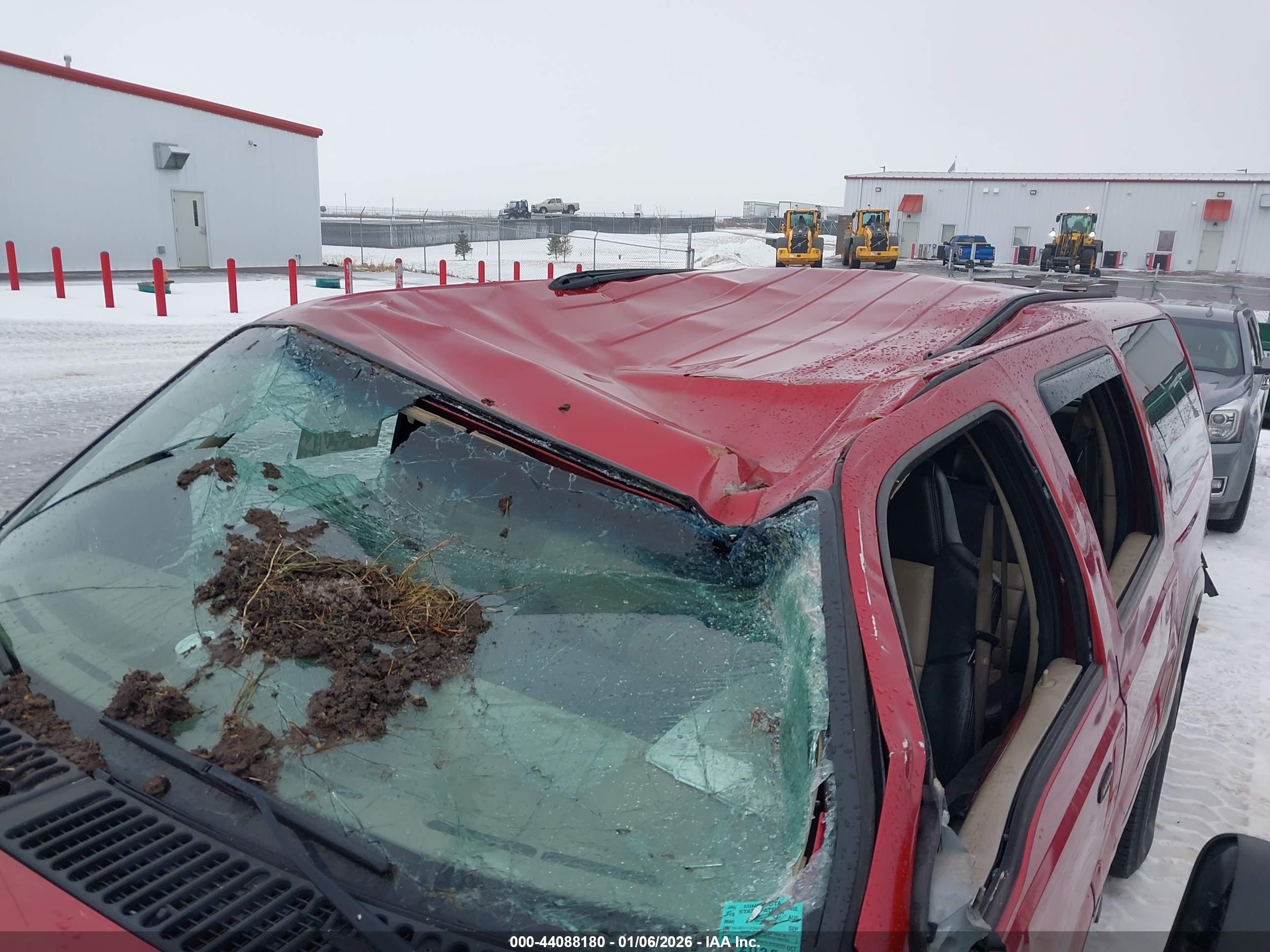 FORD EXCURSION image 6