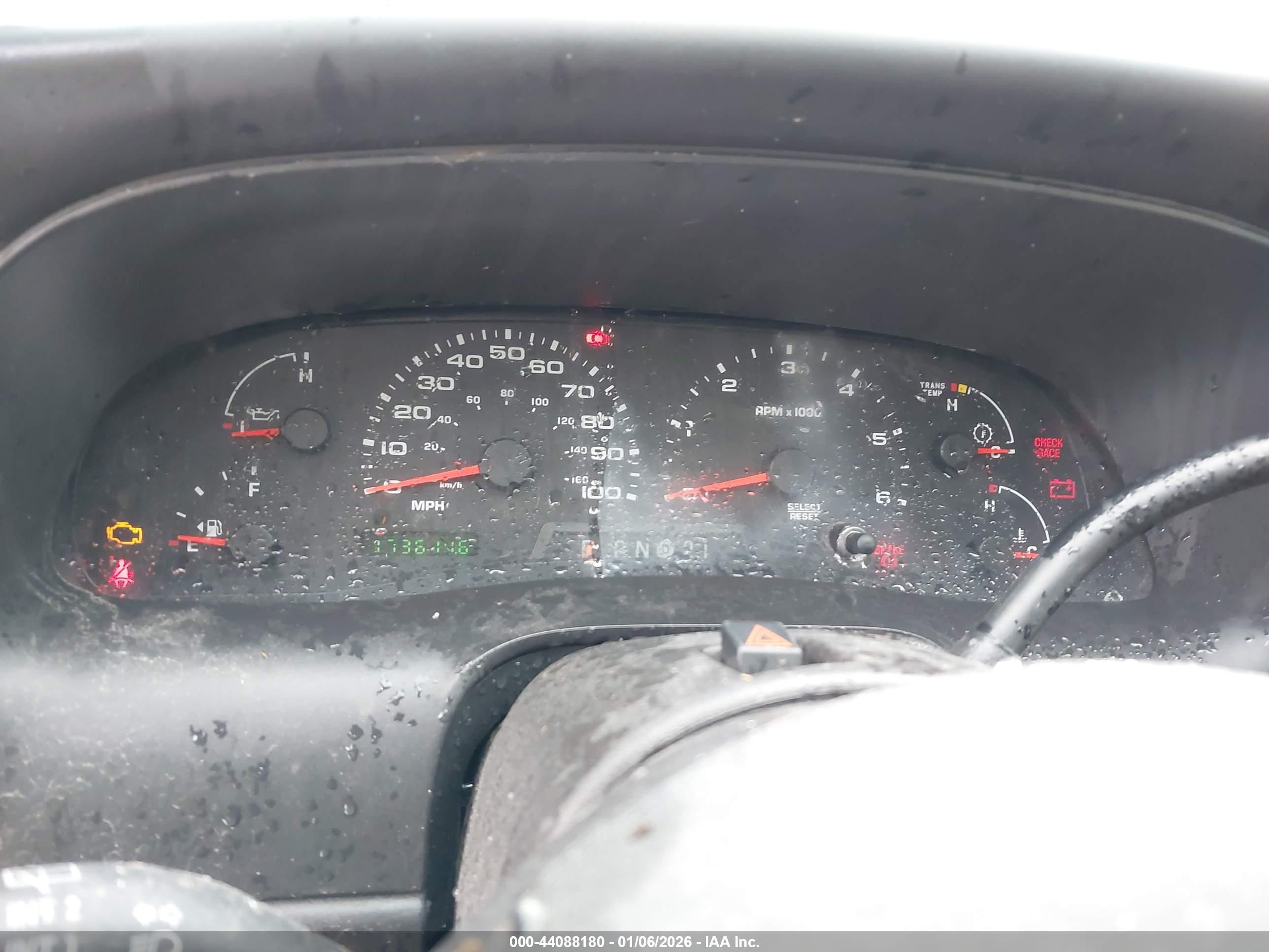 FORD EXCURSION image 7