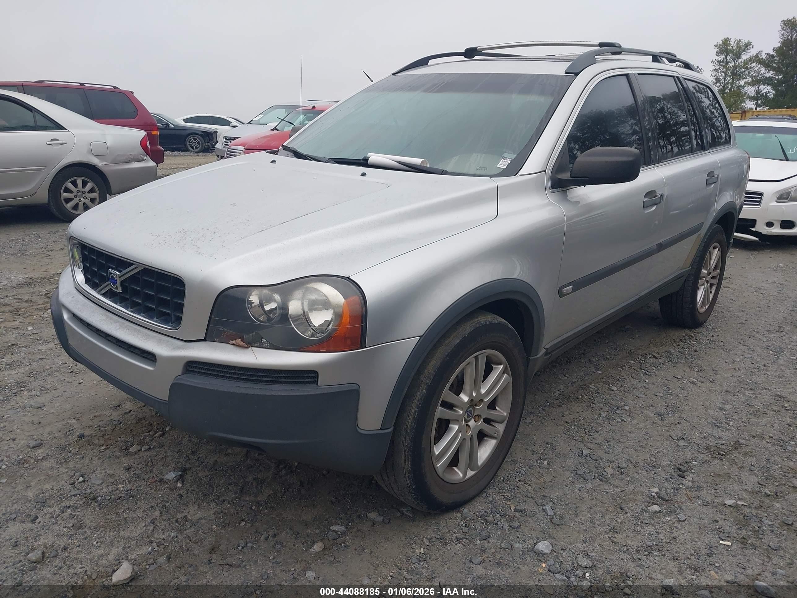 VOLVO XC90 image 2