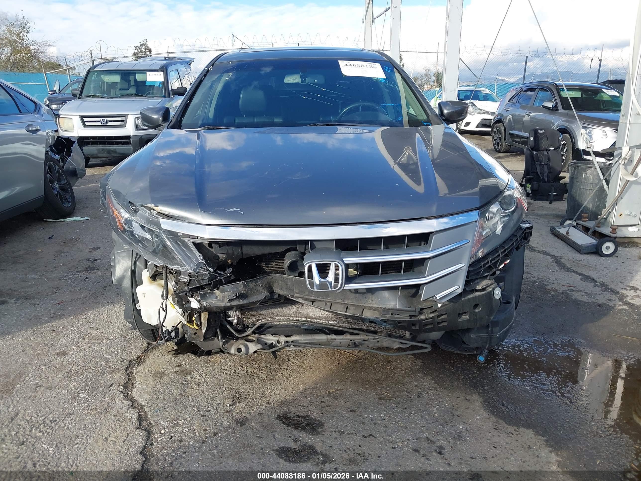 HONDA ACCORD image 6