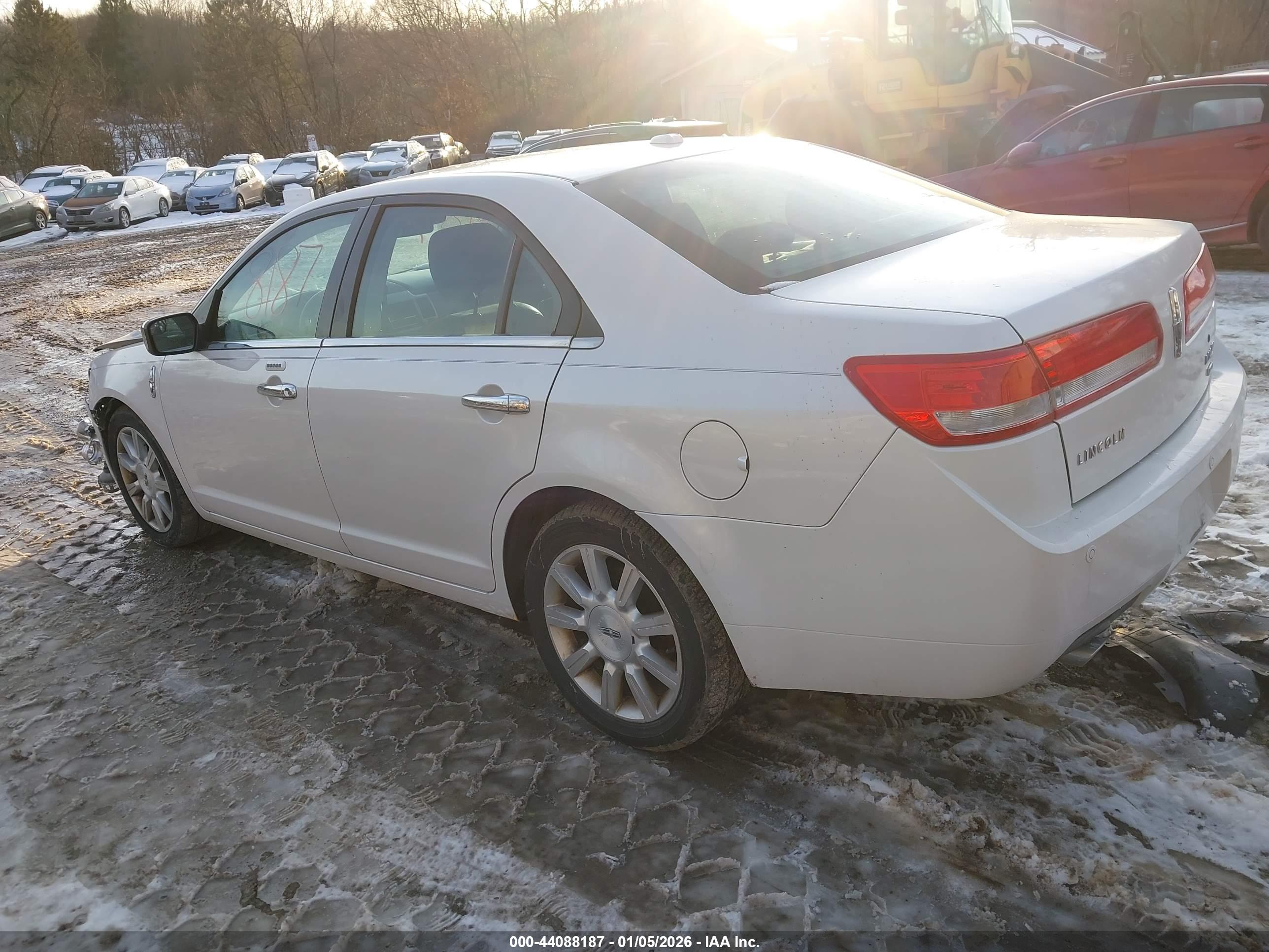 LINCOLN MKZ image 3