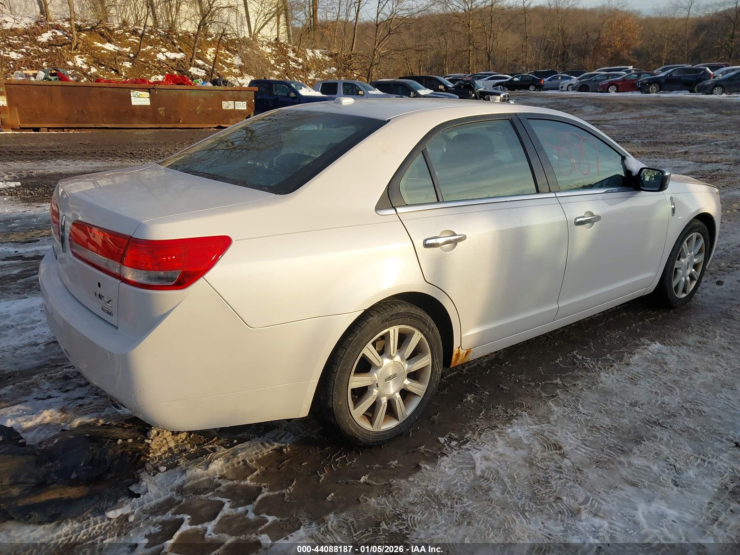 LINCOLN MKZ image 4