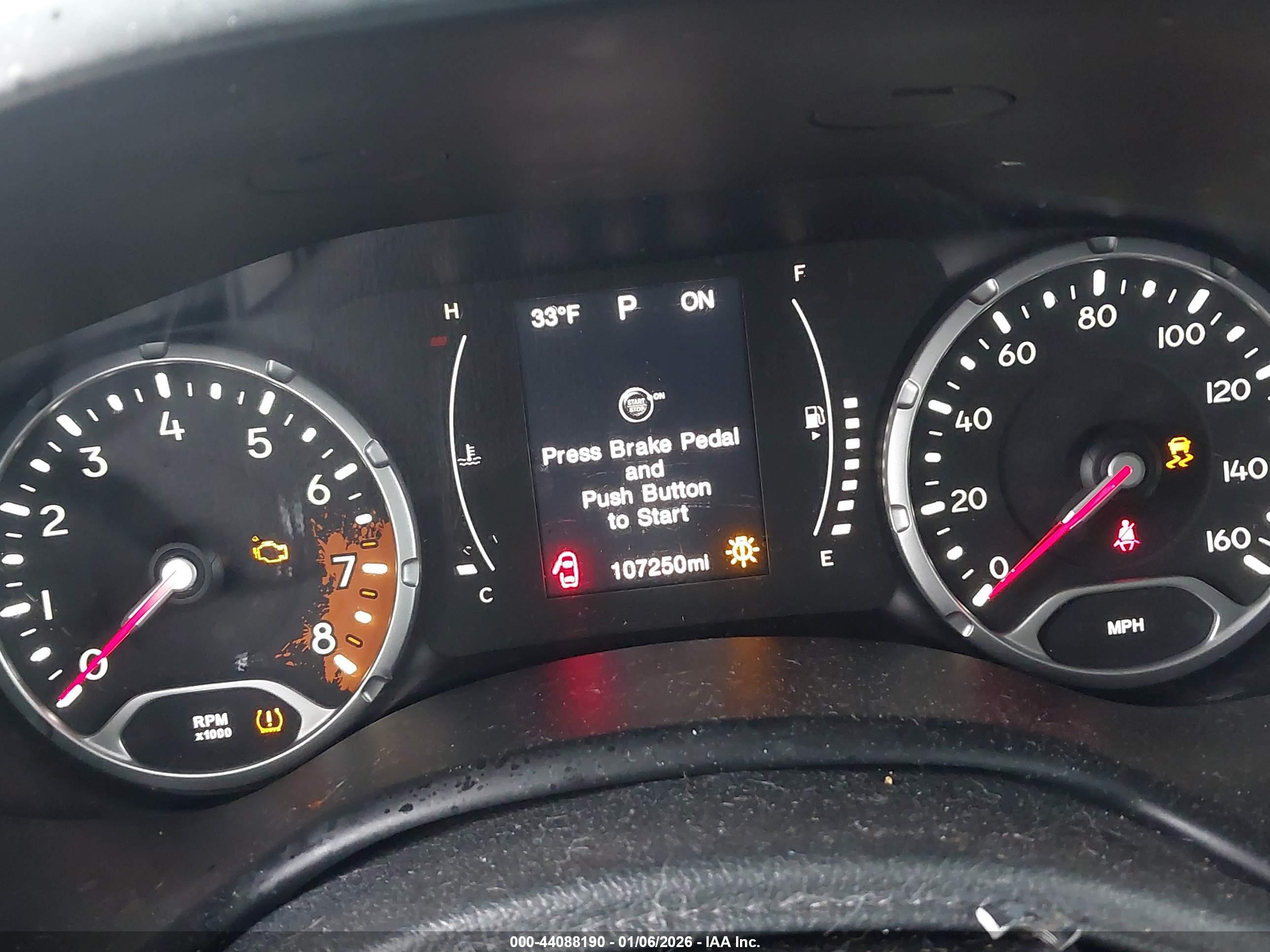 JEEP RENEGADE image 7