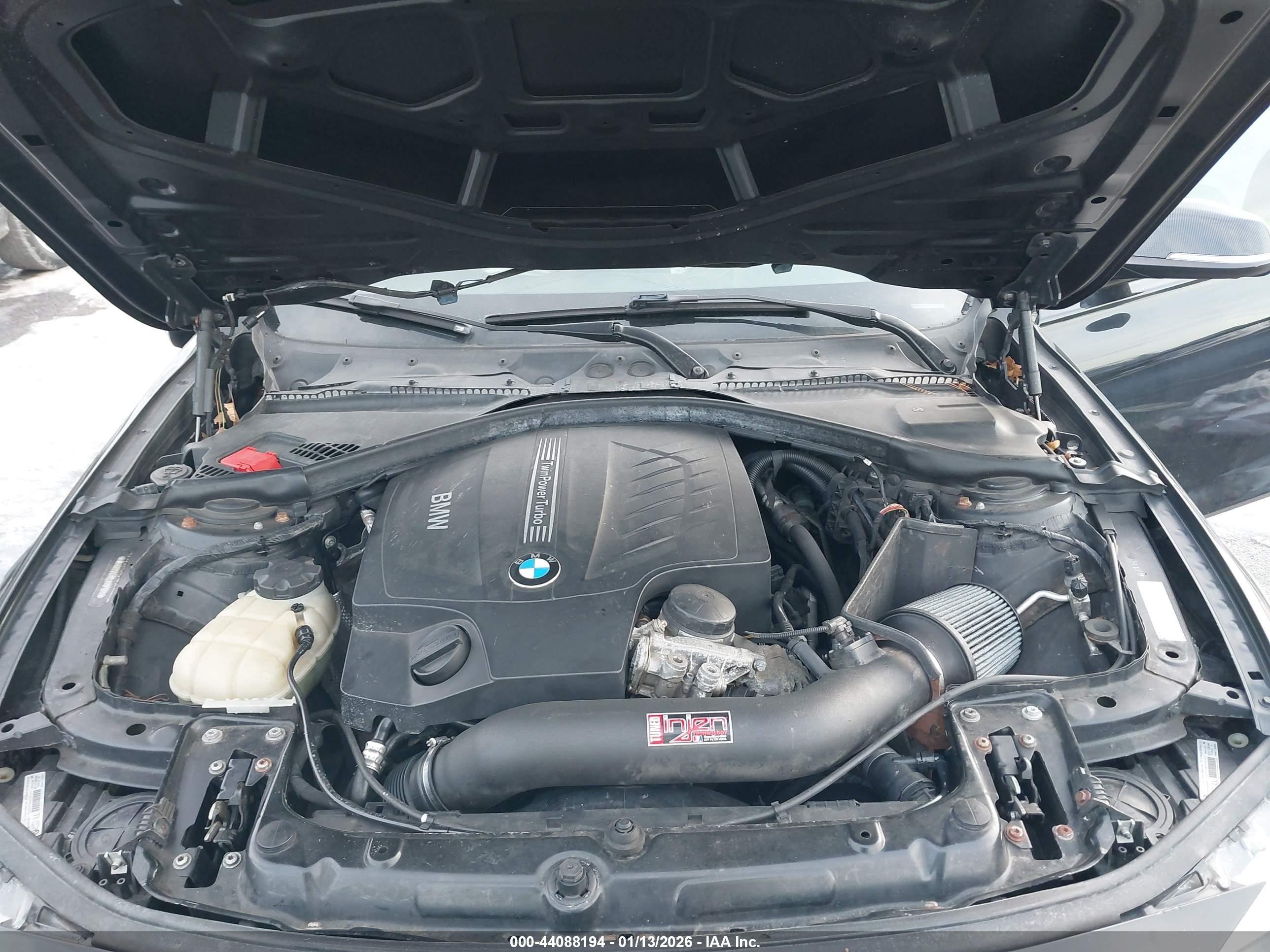 BMW 335I image 10