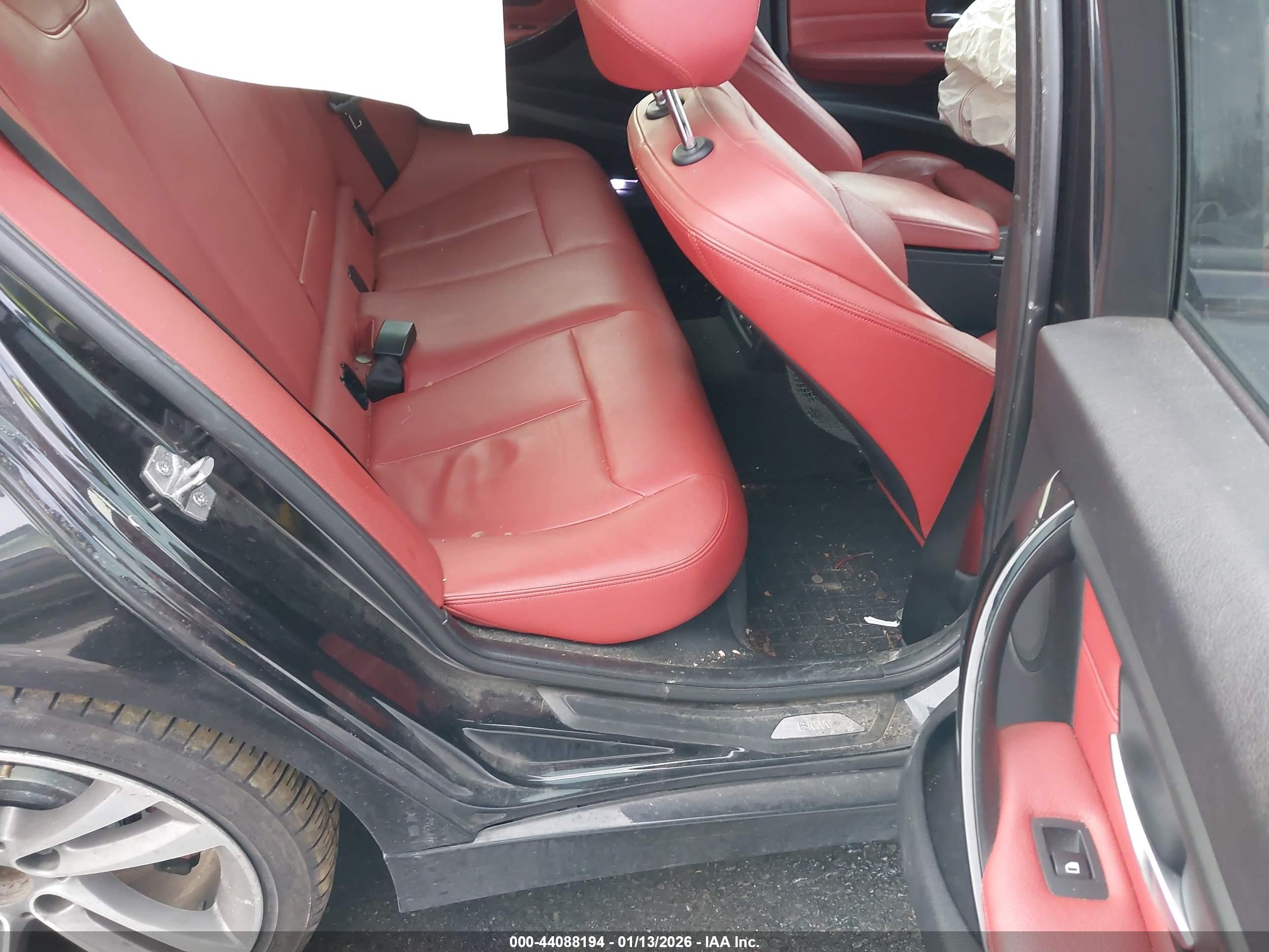 BMW 335I image 8