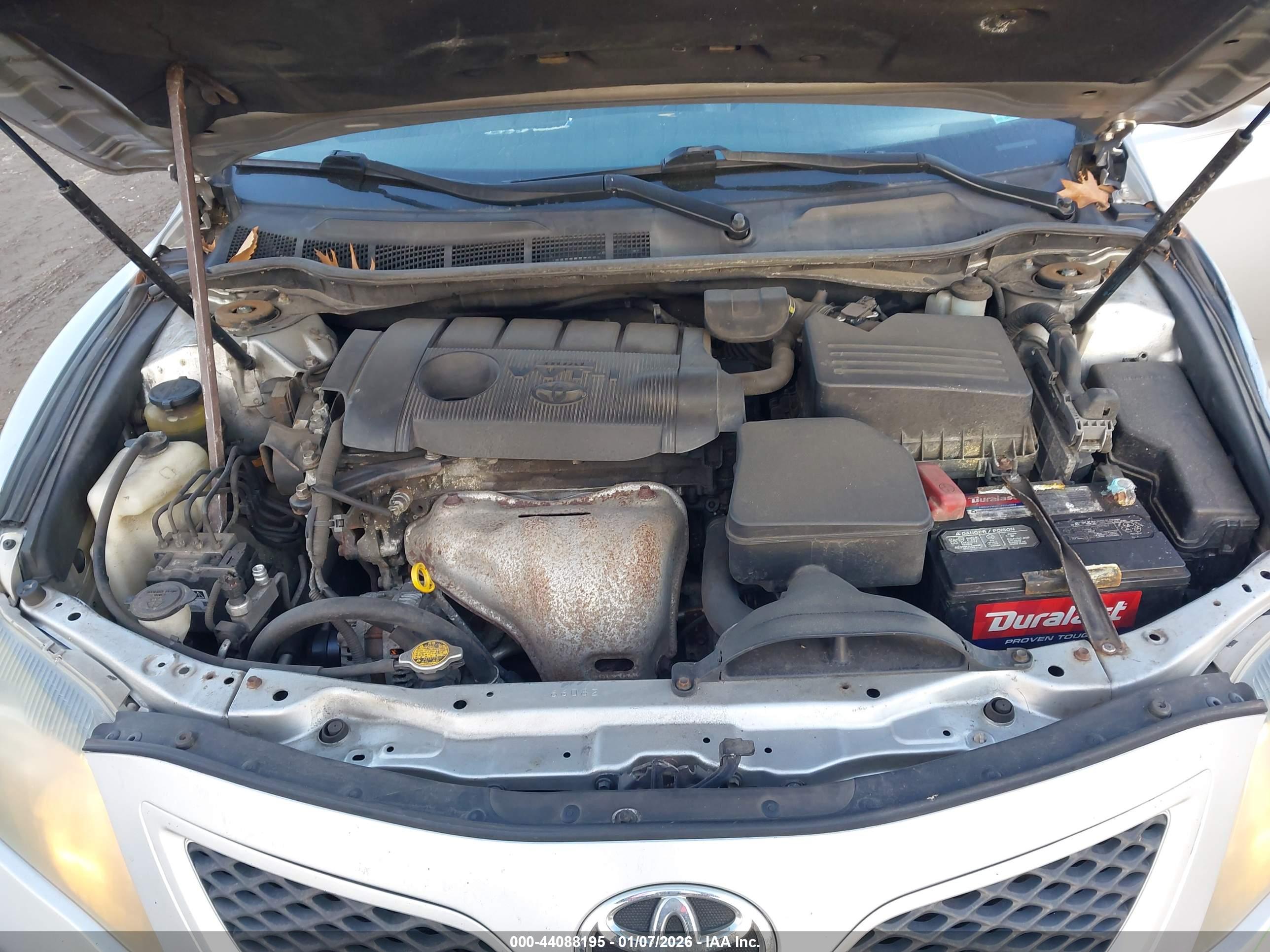 TOYOTA CAMRY image 10