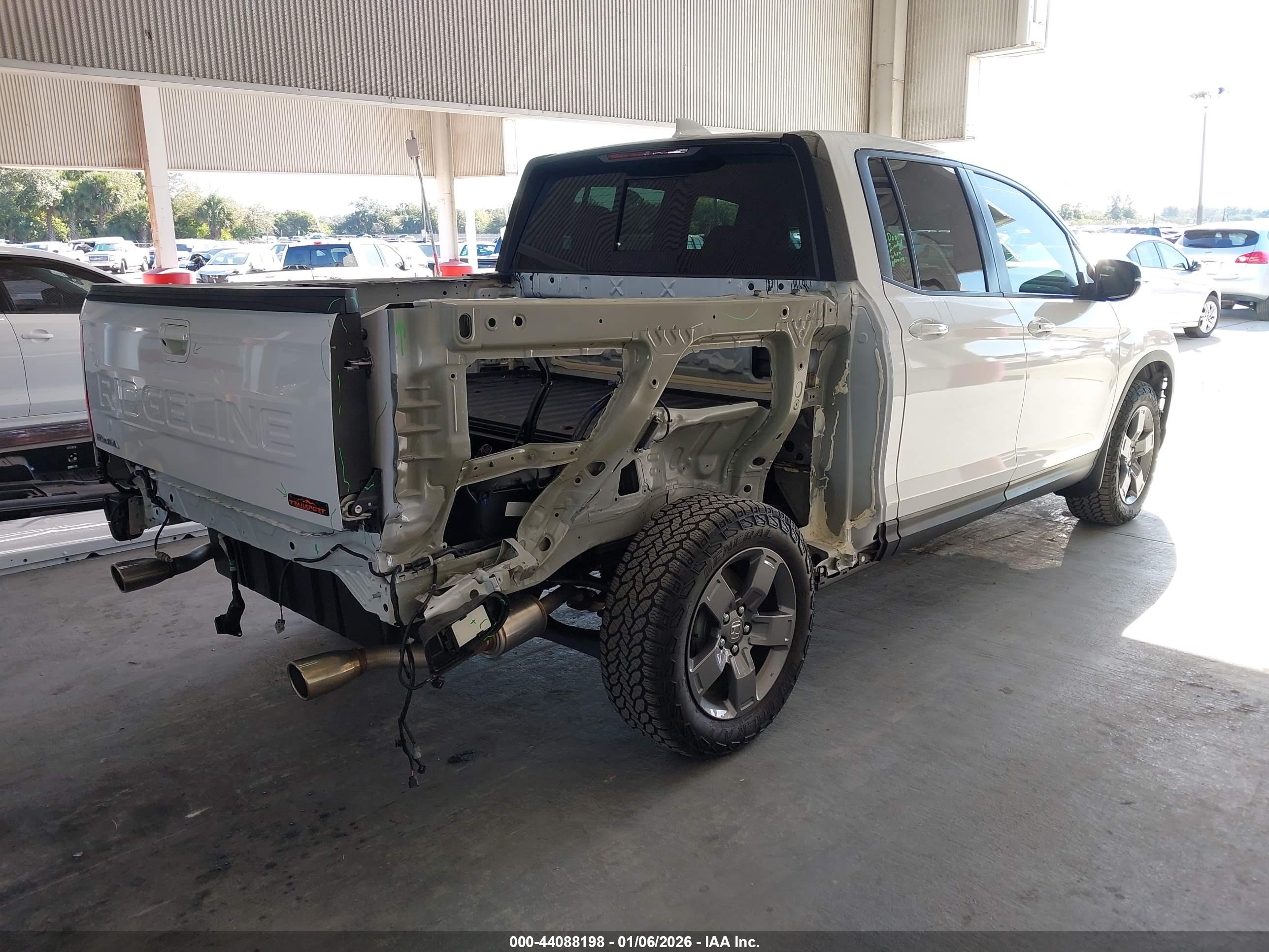 HONDA RIDGELINE image 4