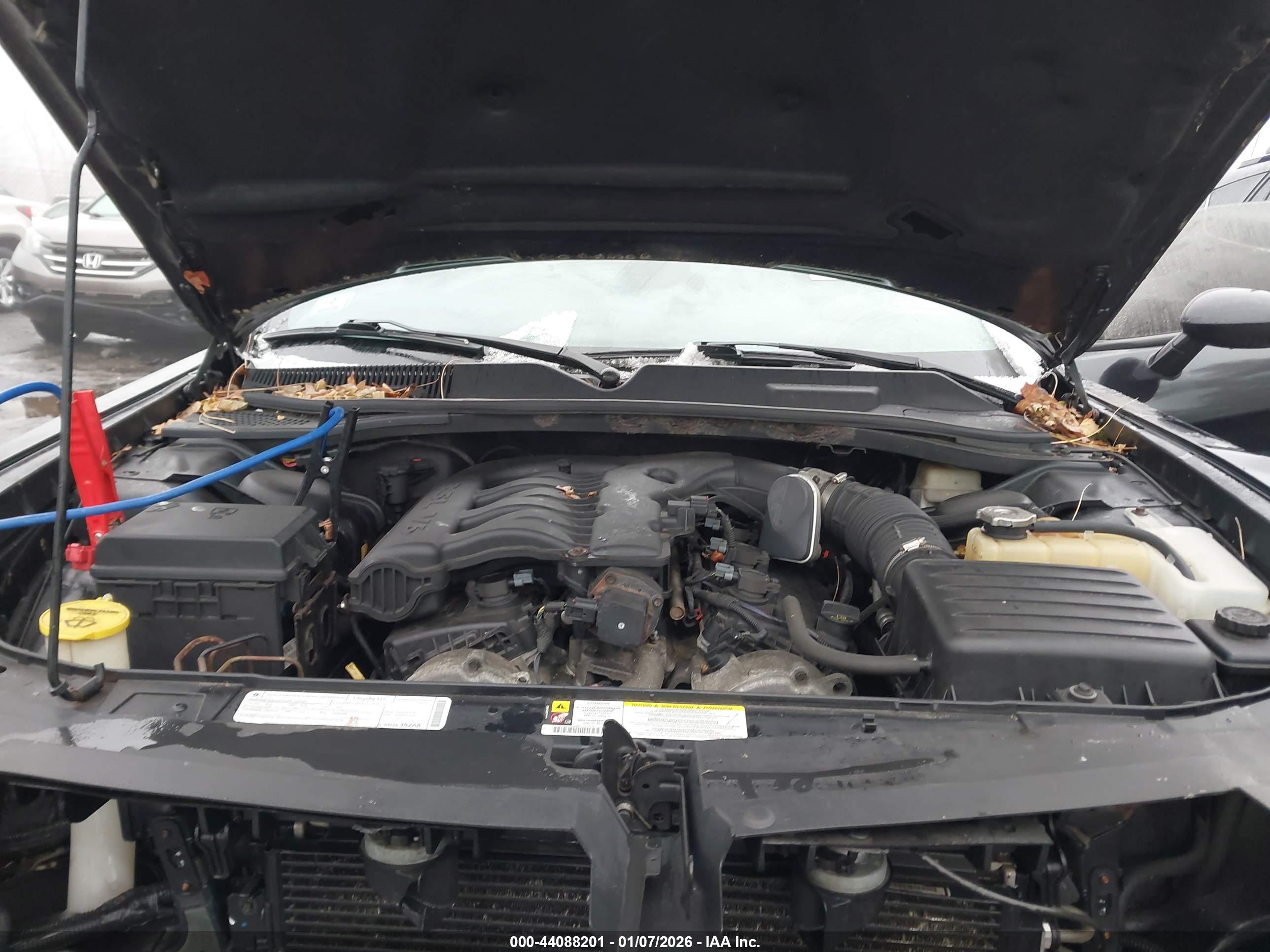 DODGE CHALLENGER image 10