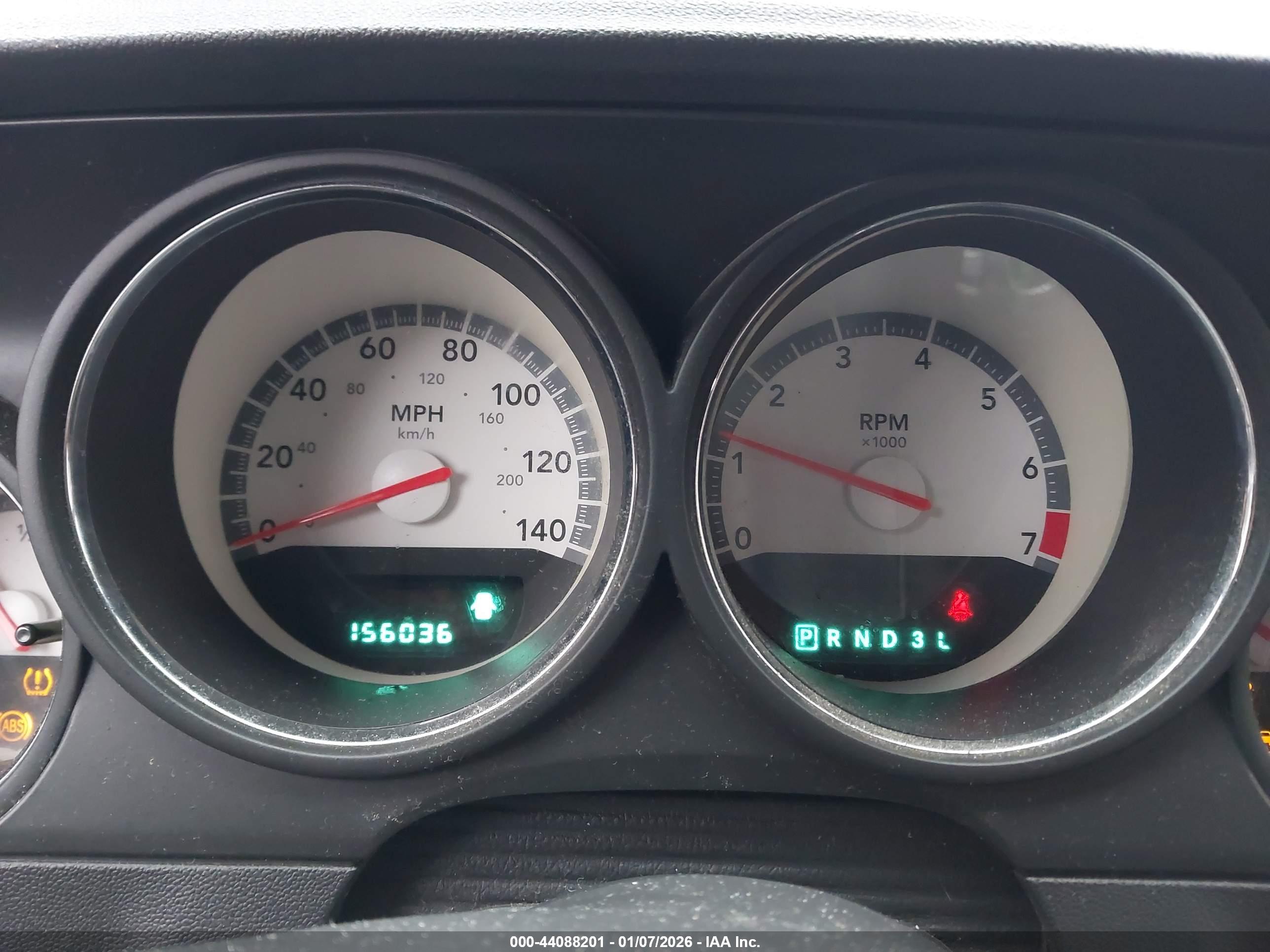 DODGE CHALLENGER image 7
