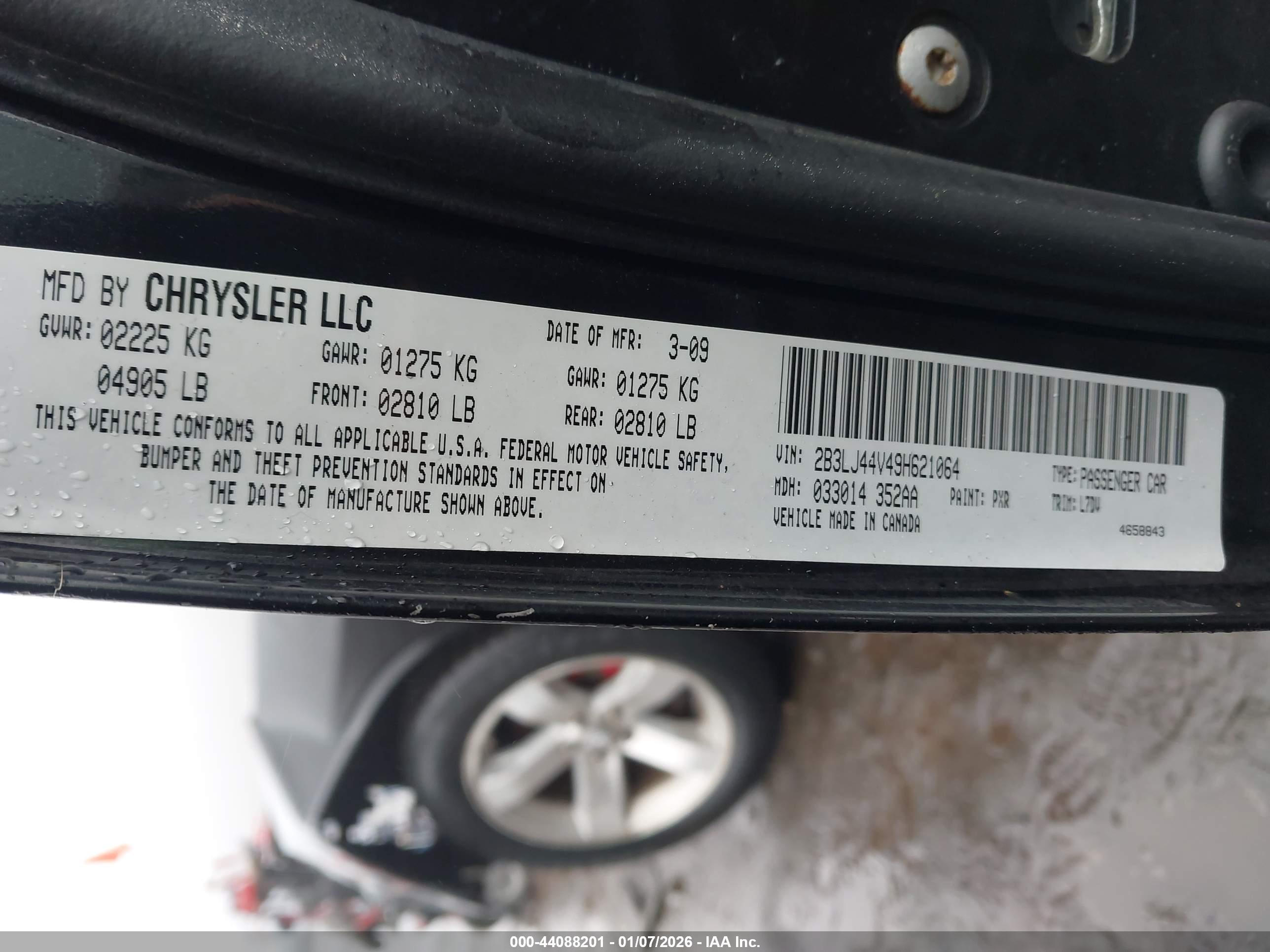 DODGE CHALLENGER image 9