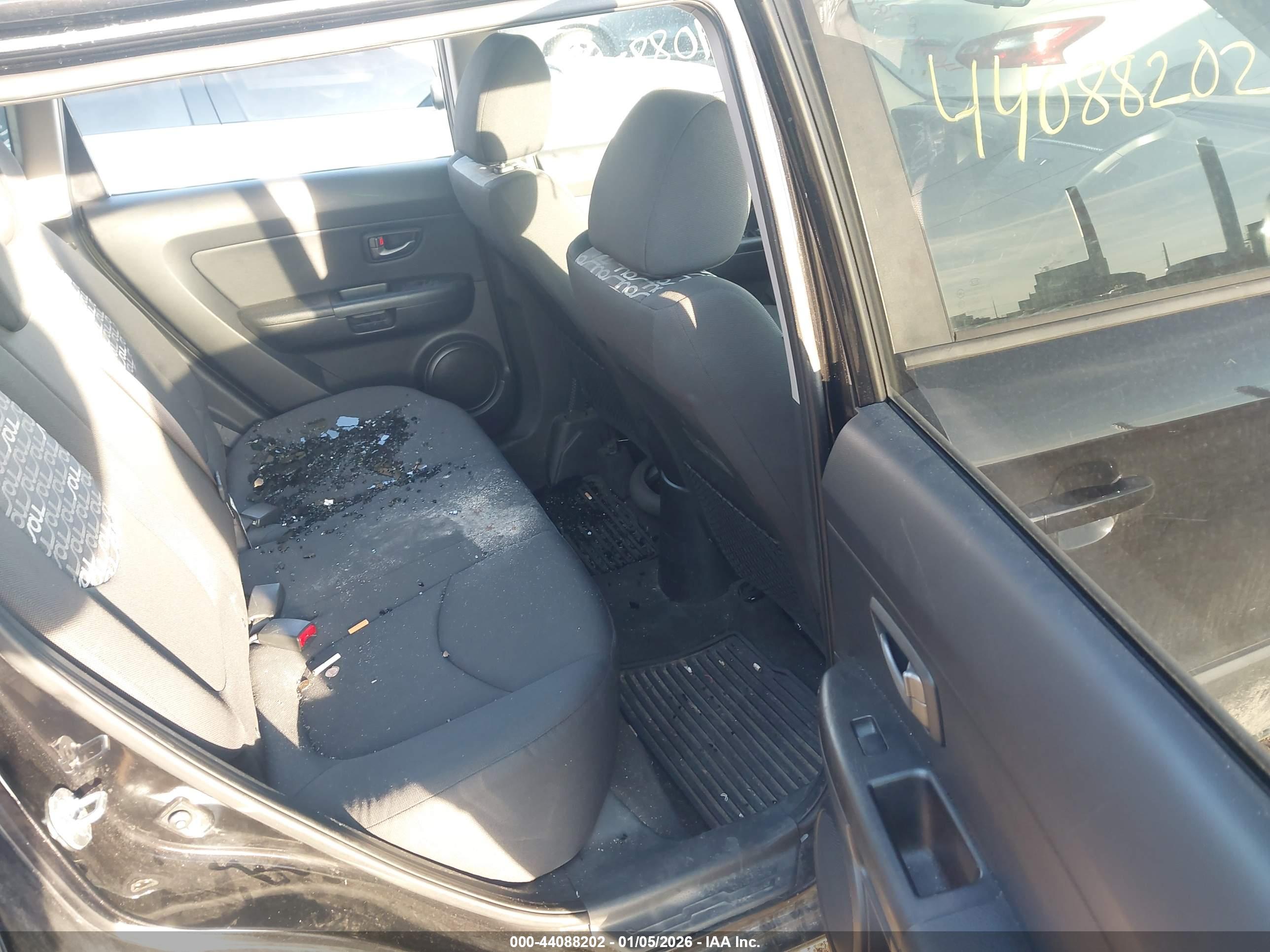KIA SOUL image 8