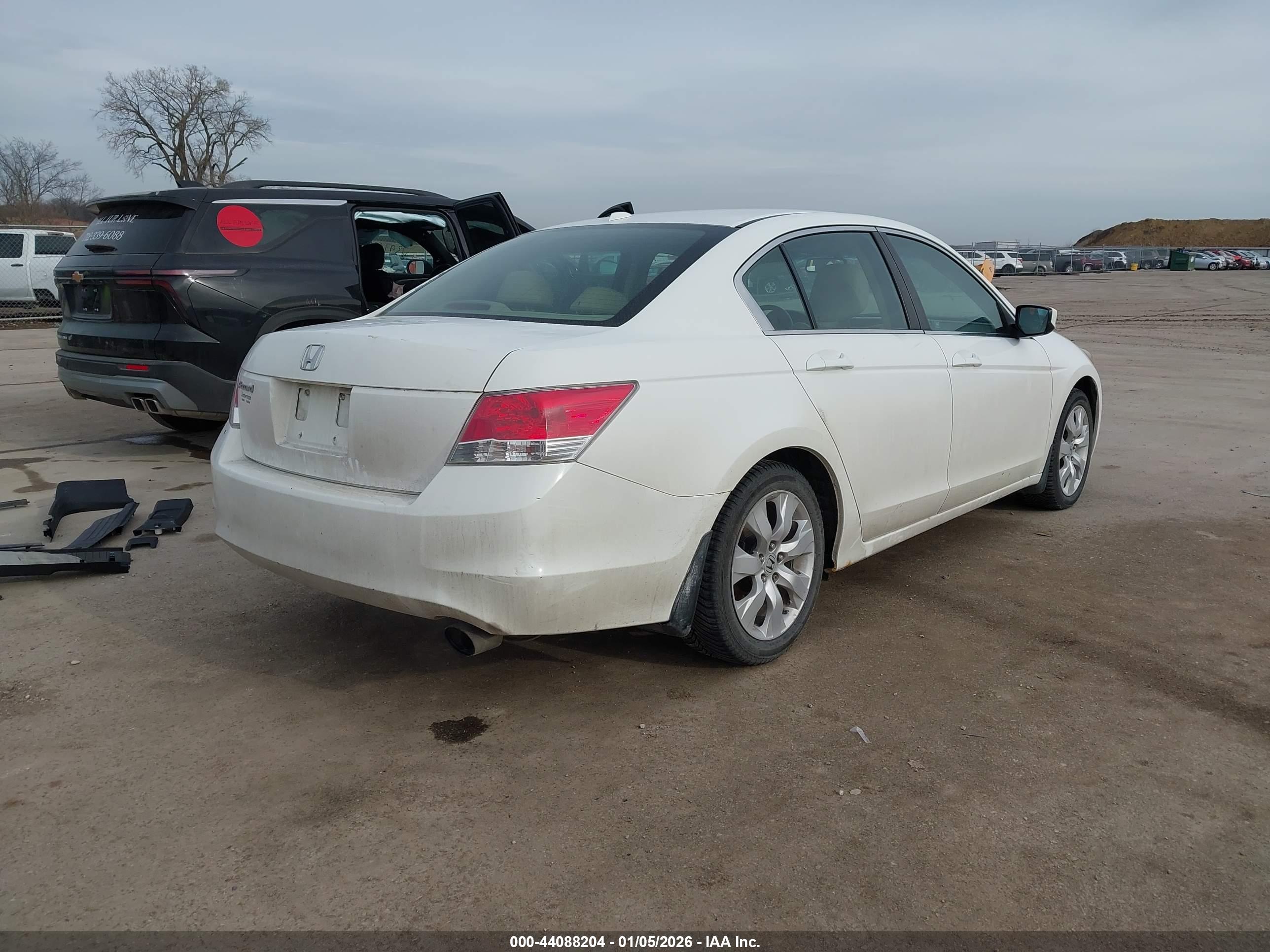 HONDA ACCORD image 4