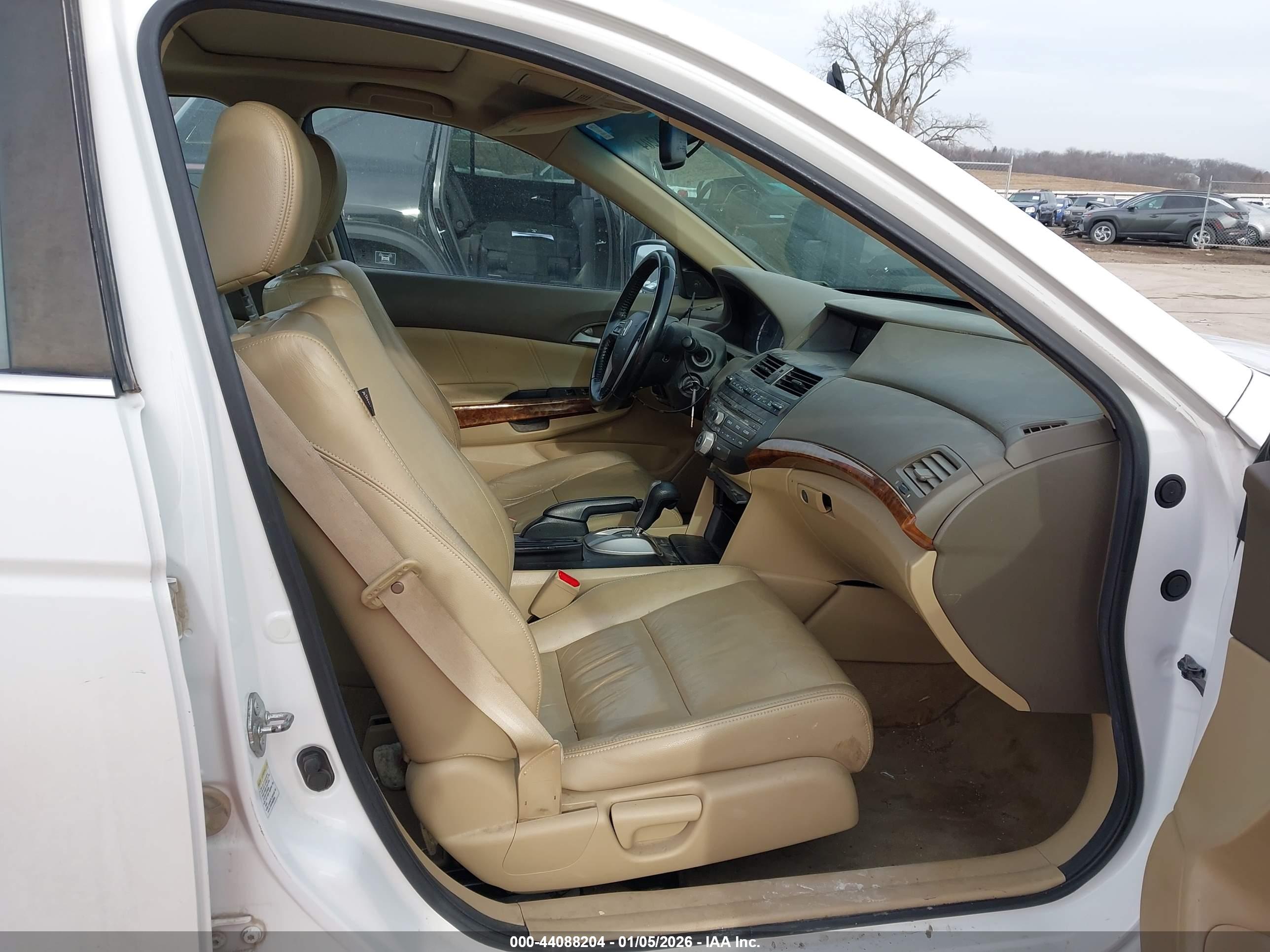 HONDA ACCORD image 5