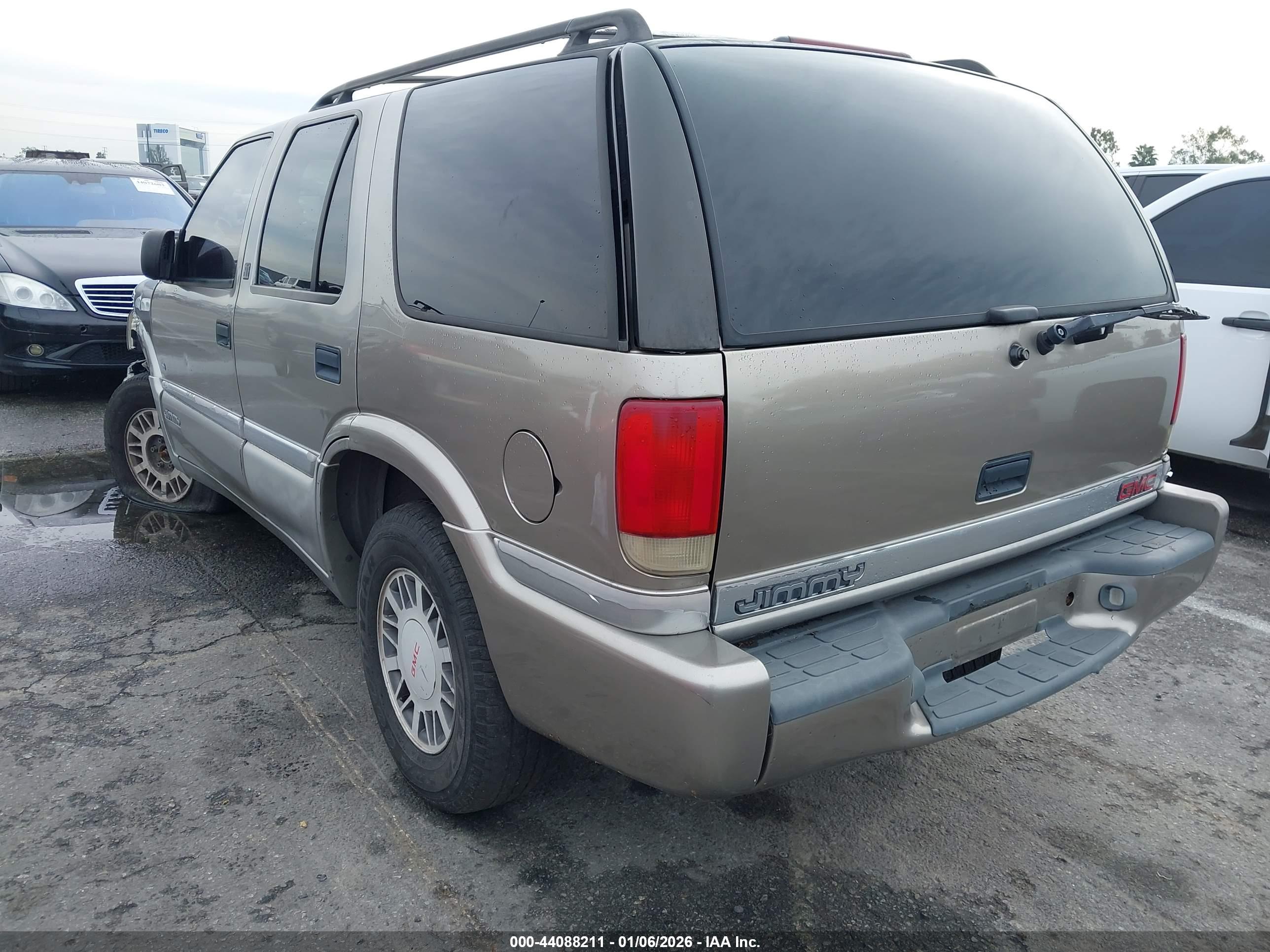 GMC JIMMY image 3