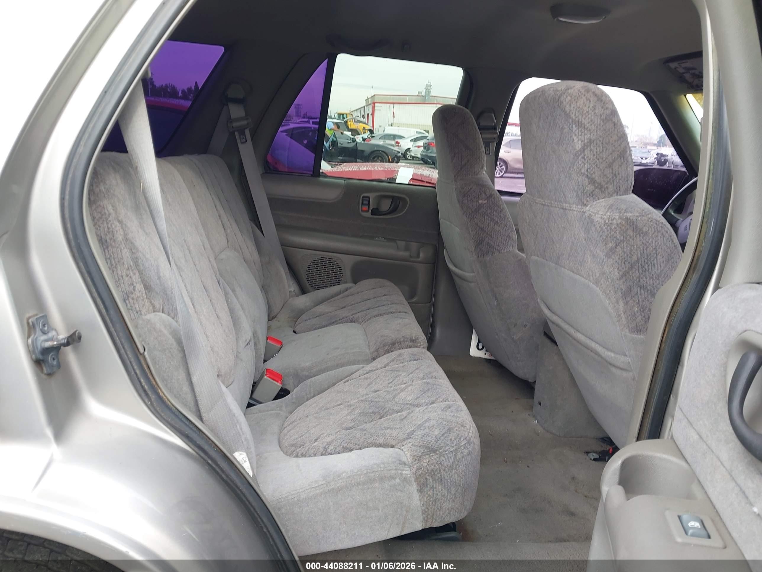 GMC JIMMY image 8