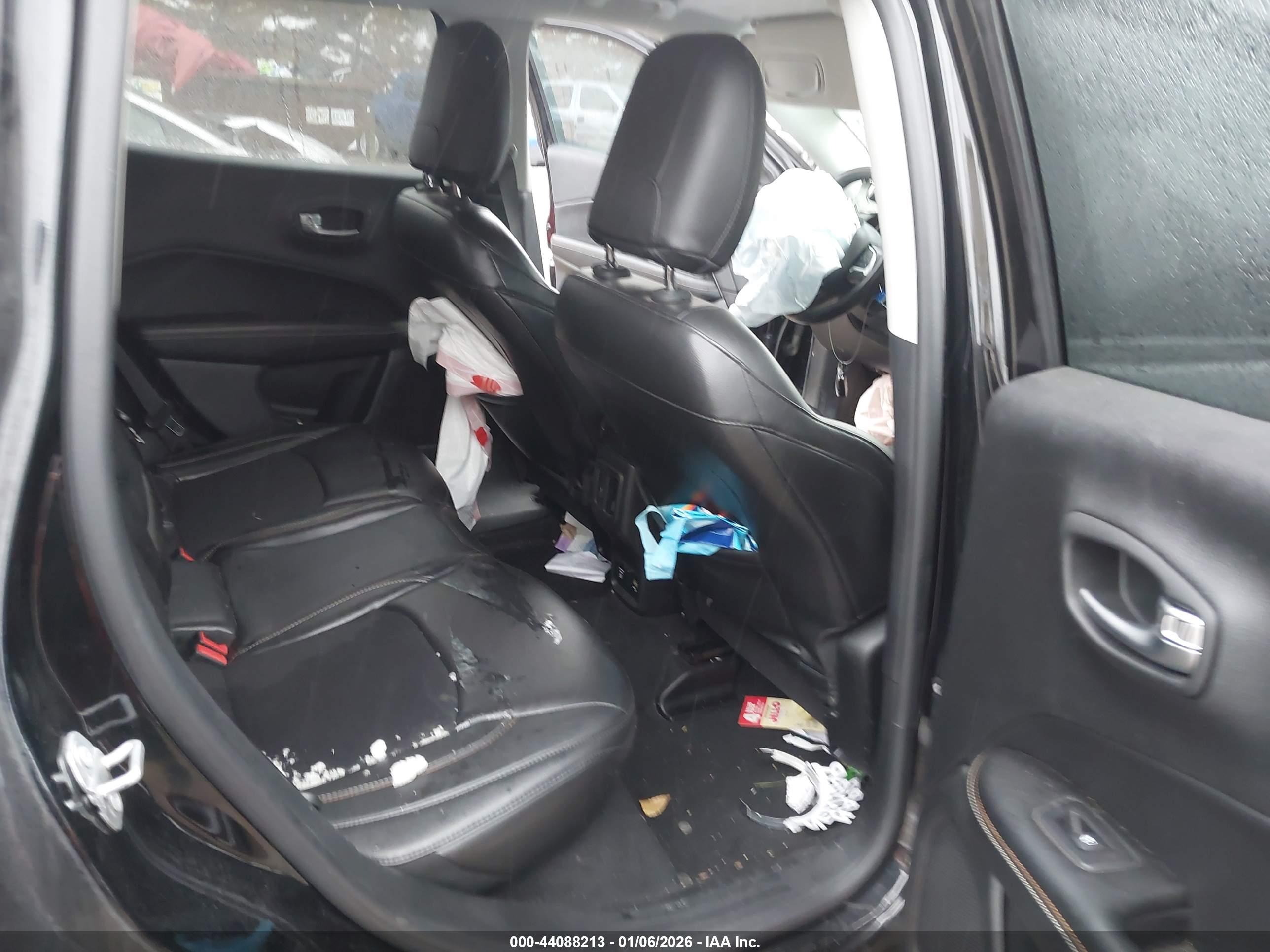 JEEP COMPASS image 8