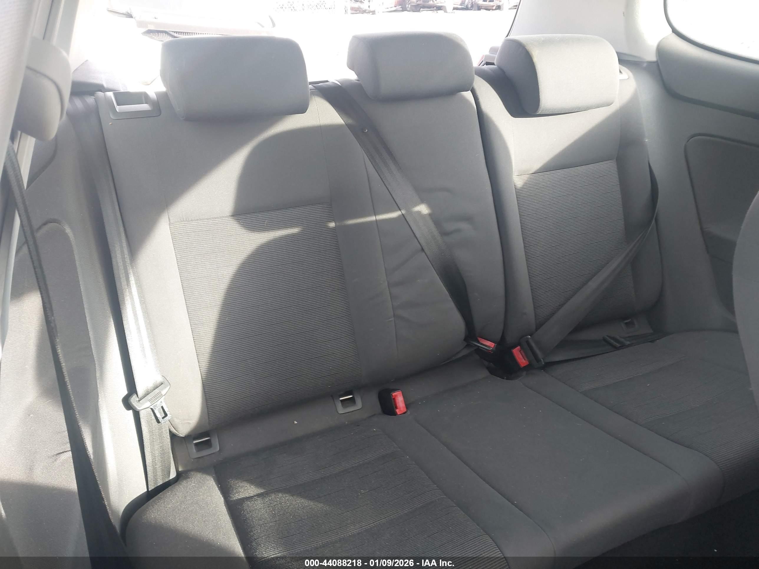 VOLKSWAGEN RABBIT image 8