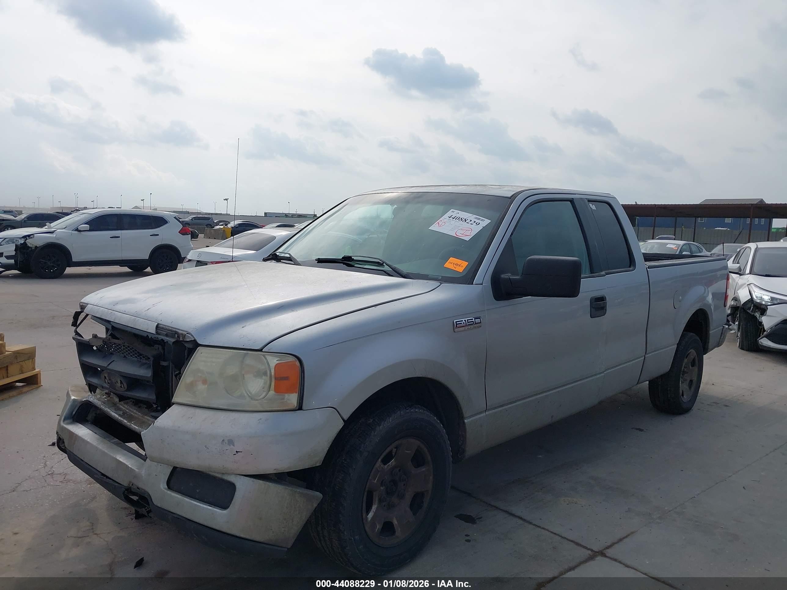FORD F-150 image 2
