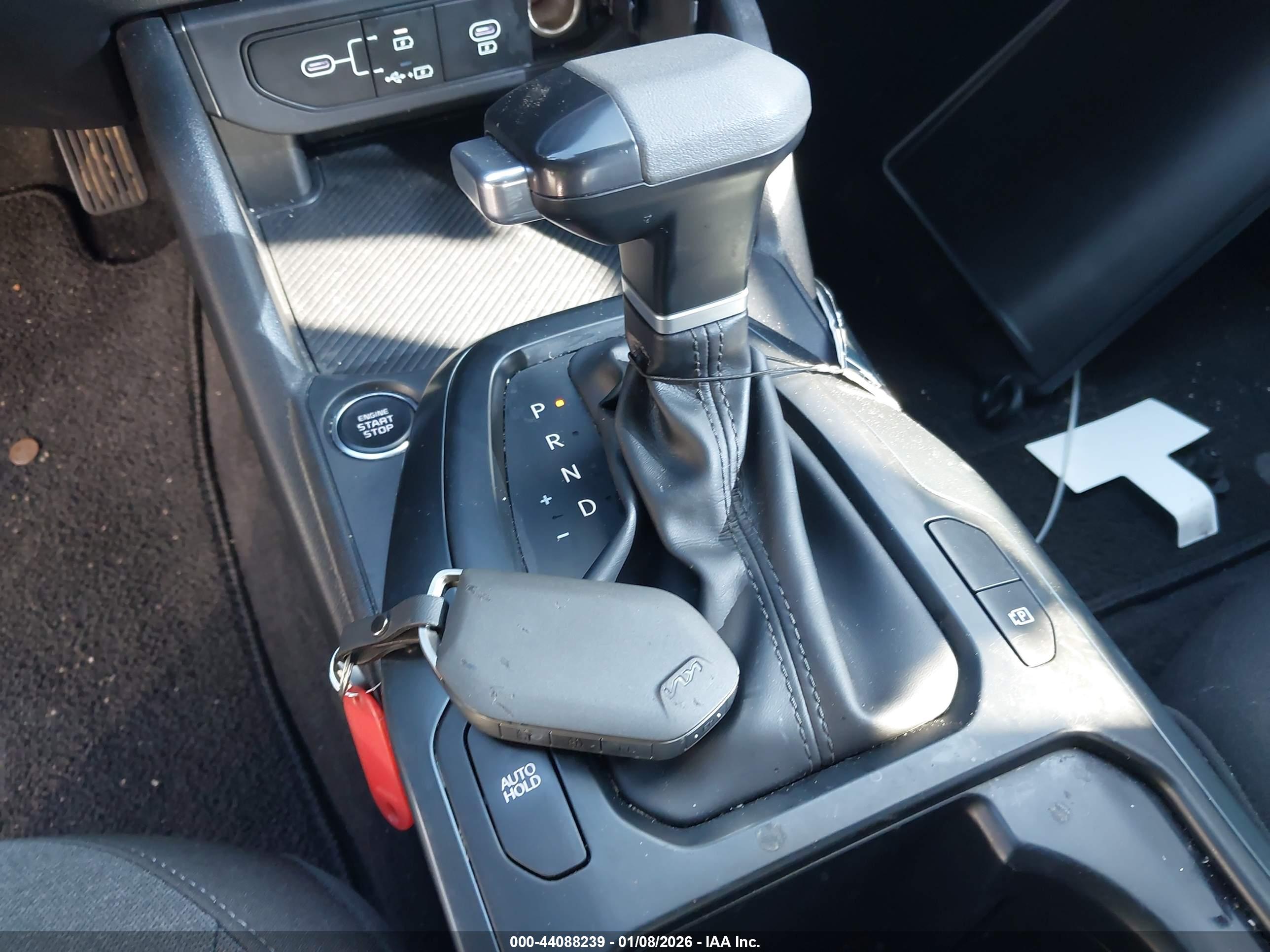 KIA K4 image 11