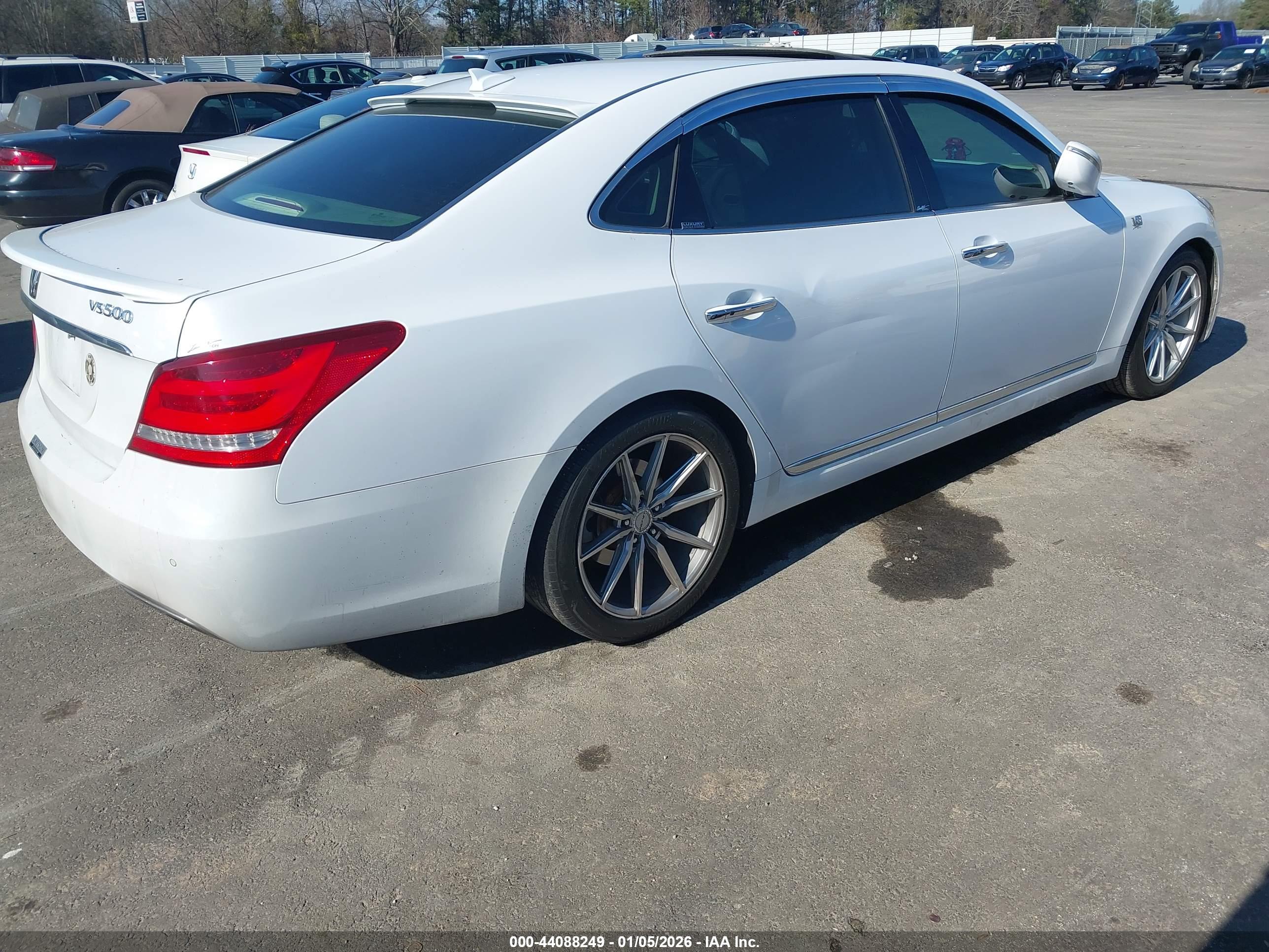 HYUNDAI EQUUS image 4