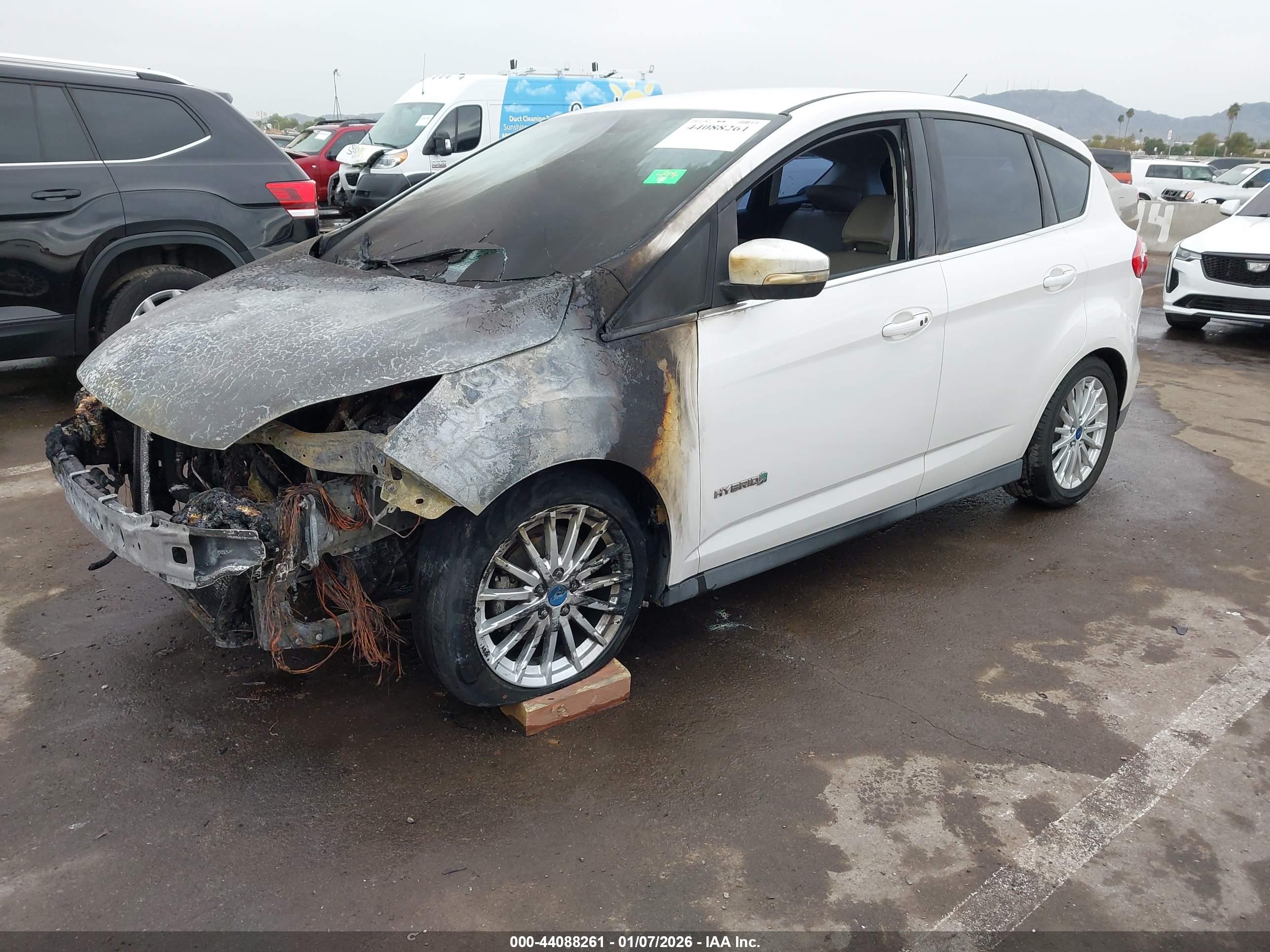 FORD C-MAX image 2