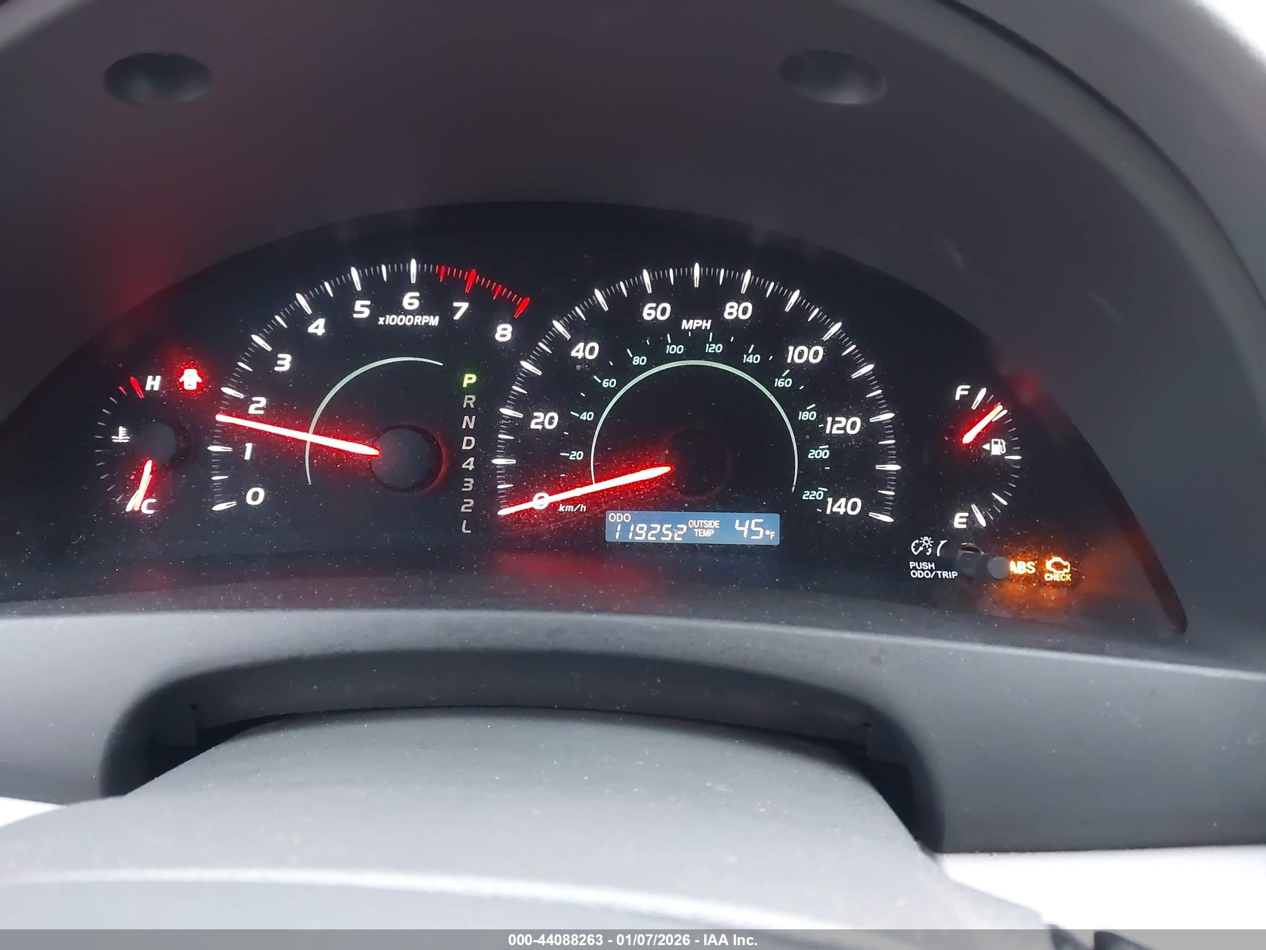 TOYOTA CAMRY image 7