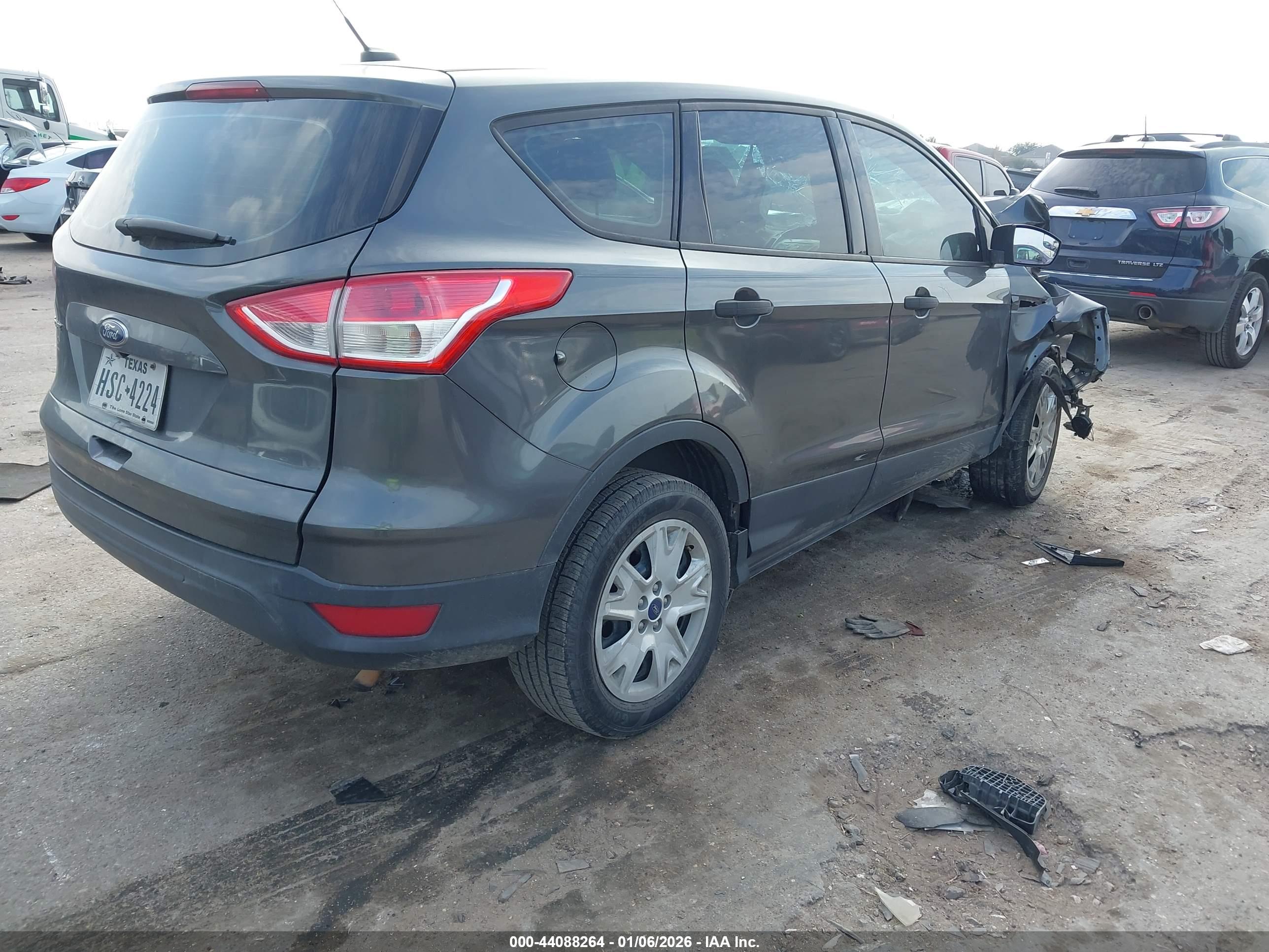 FORD ESCAPE image 4