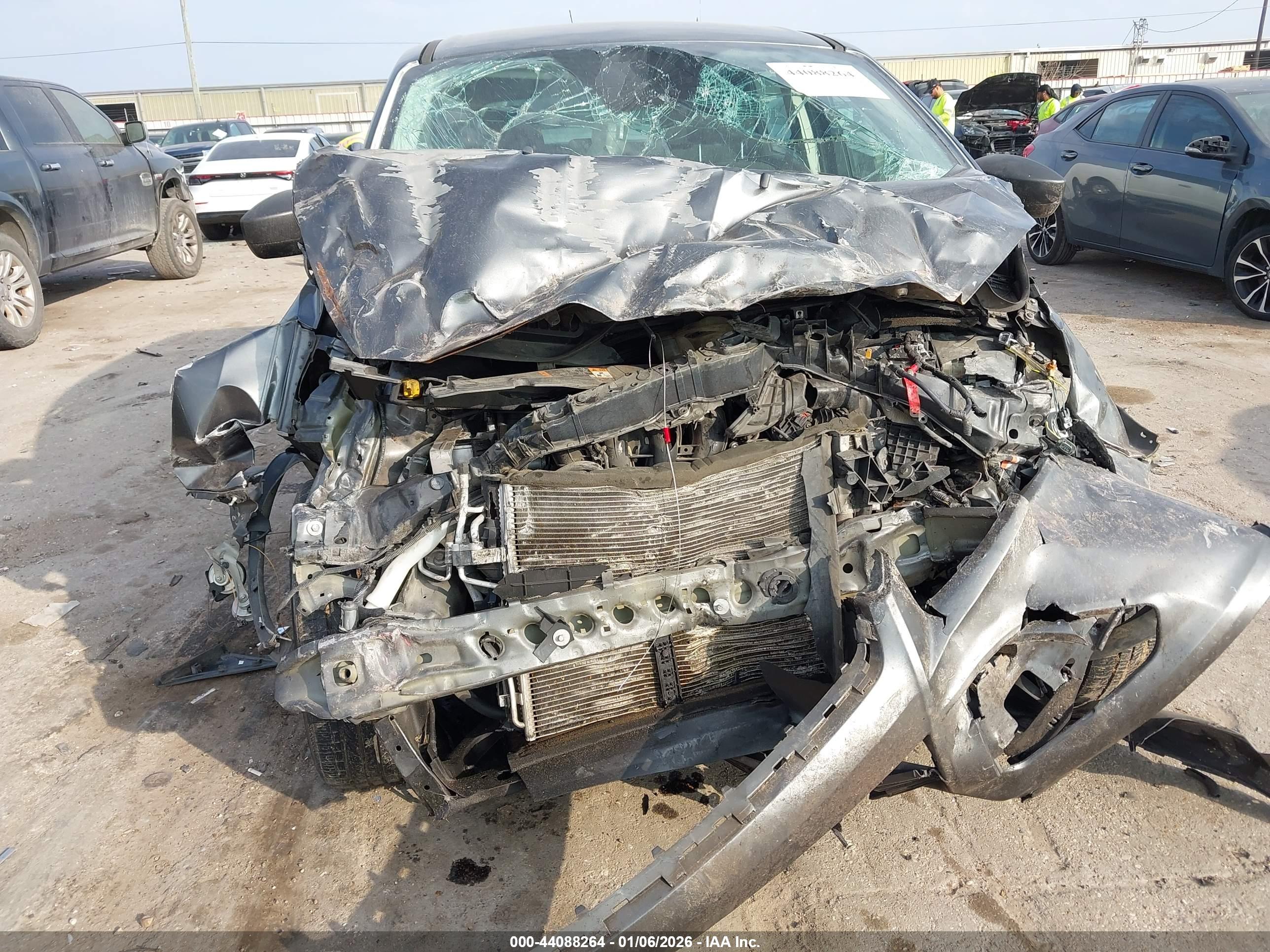FORD ESCAPE image 6