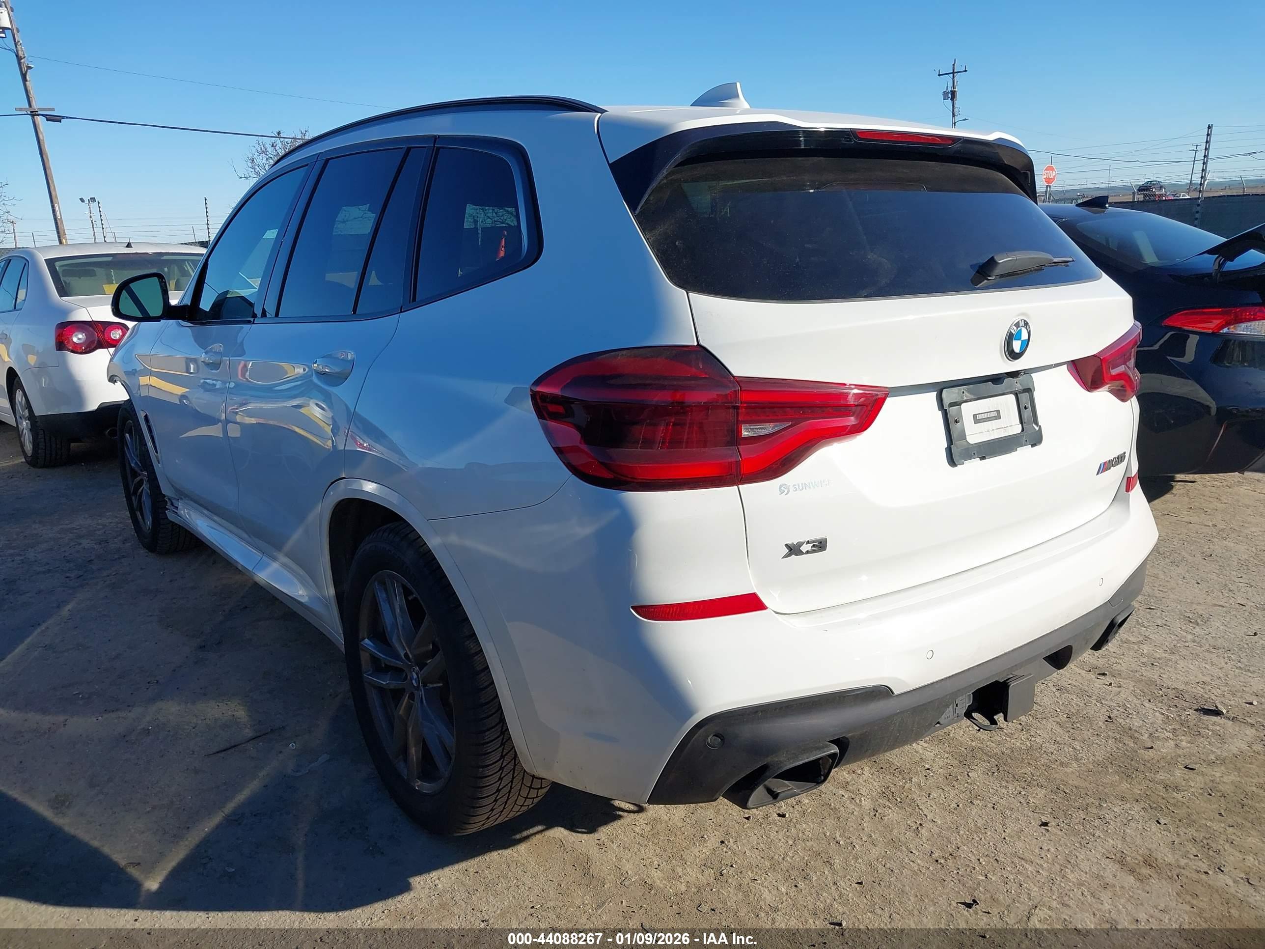 BMW X3 image 3