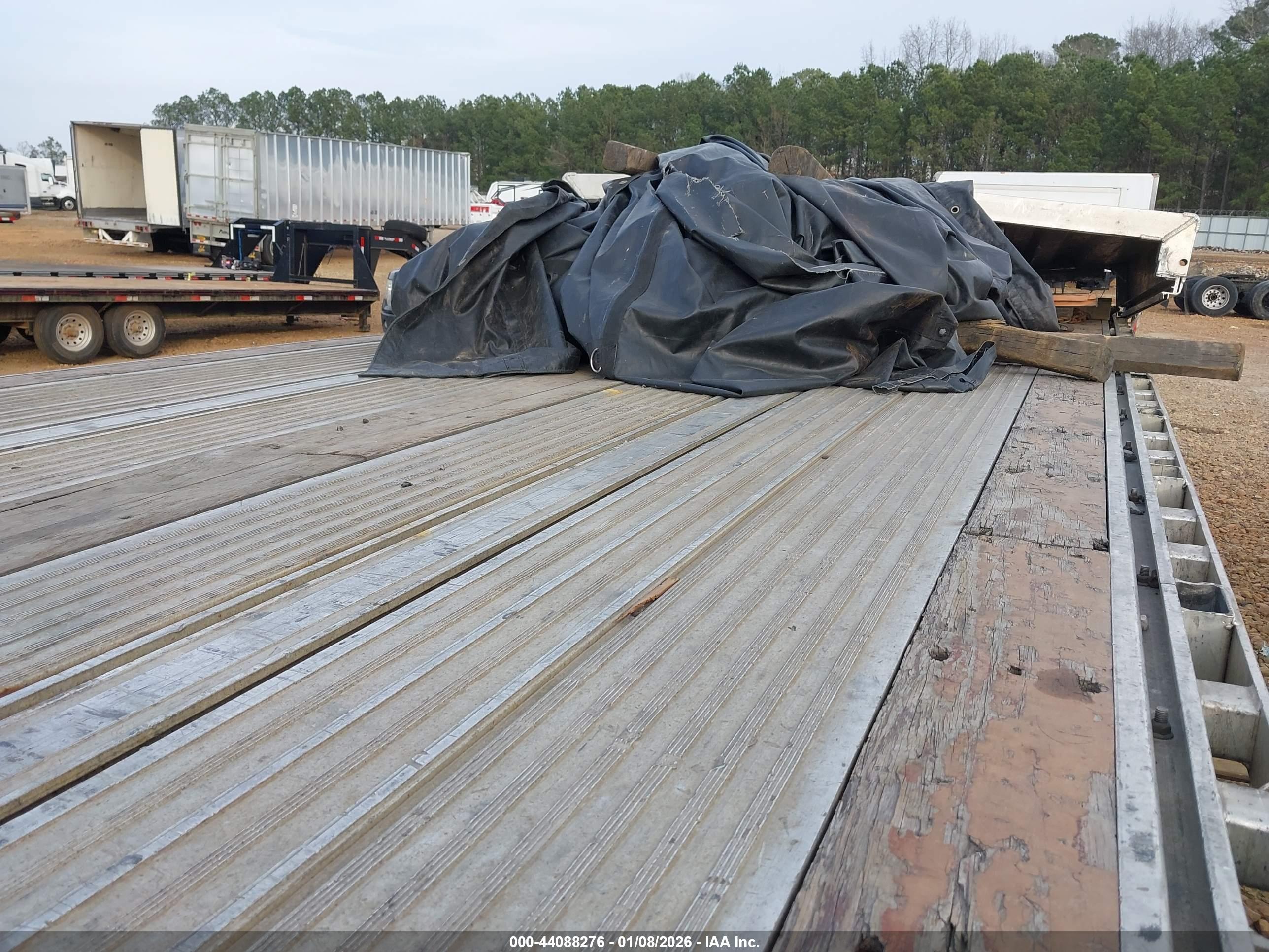 REITNOUER FLATBED image 5