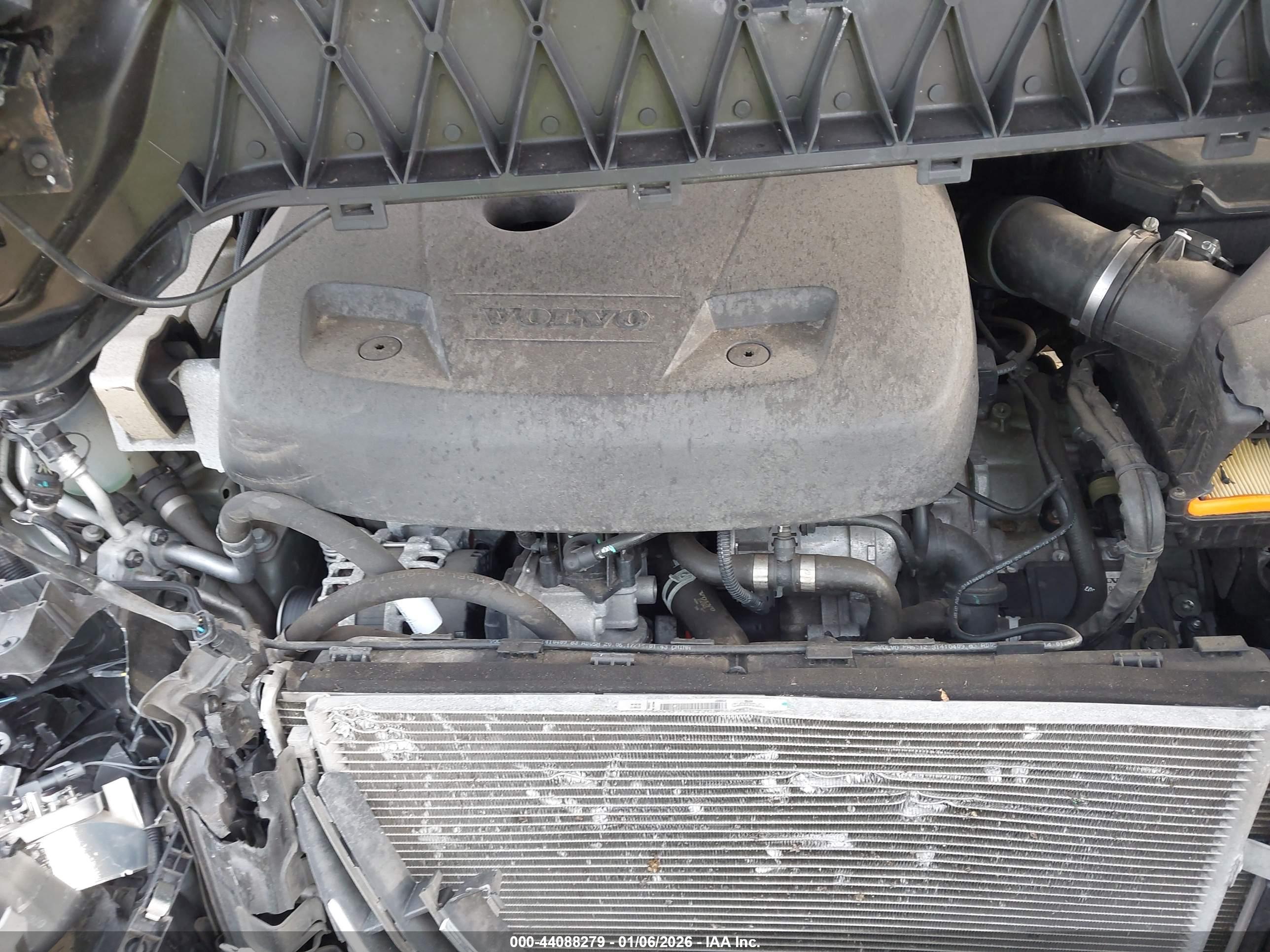 VOLVO S60 image 10