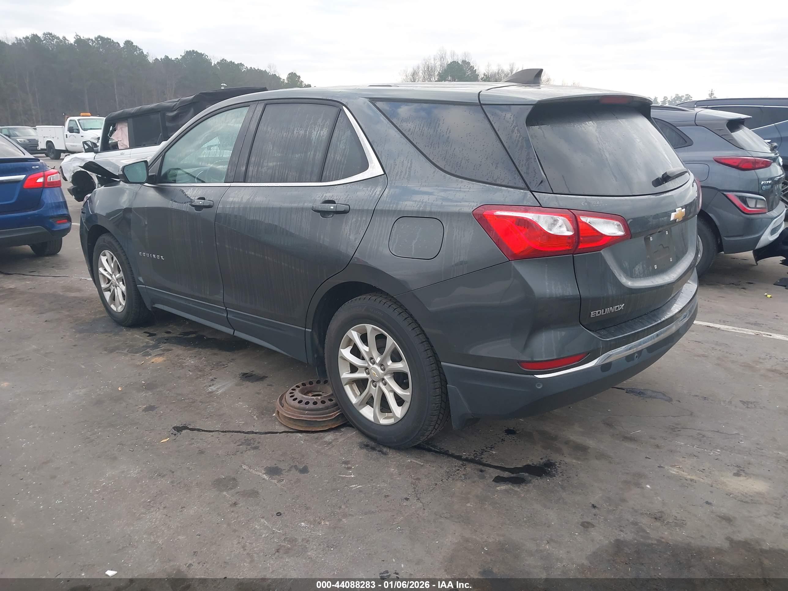 CHEVROLET EQUINOX image 3