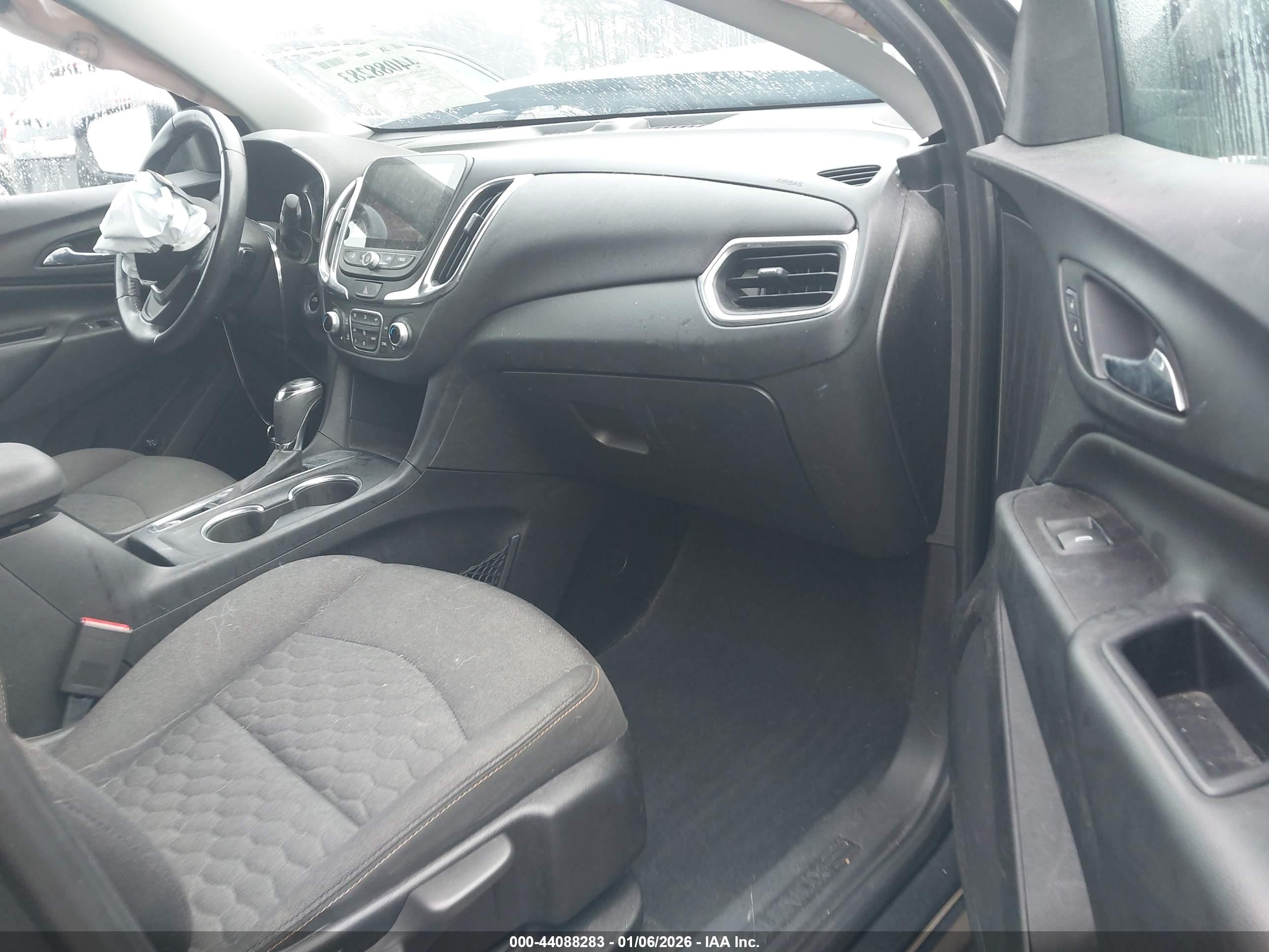 CHEVROLET EQUINOX image 5