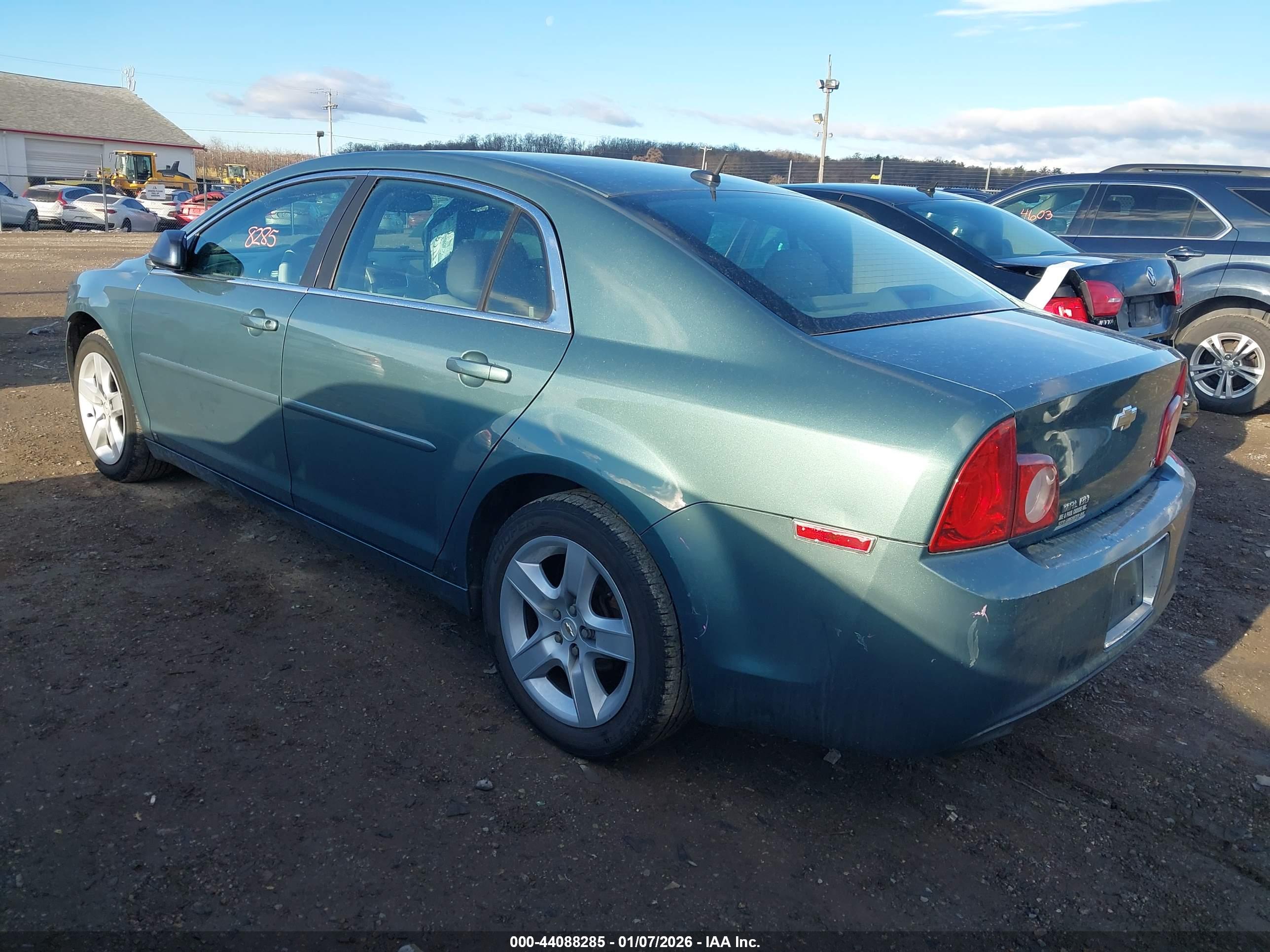 CHEVROLET MALIBU image 3