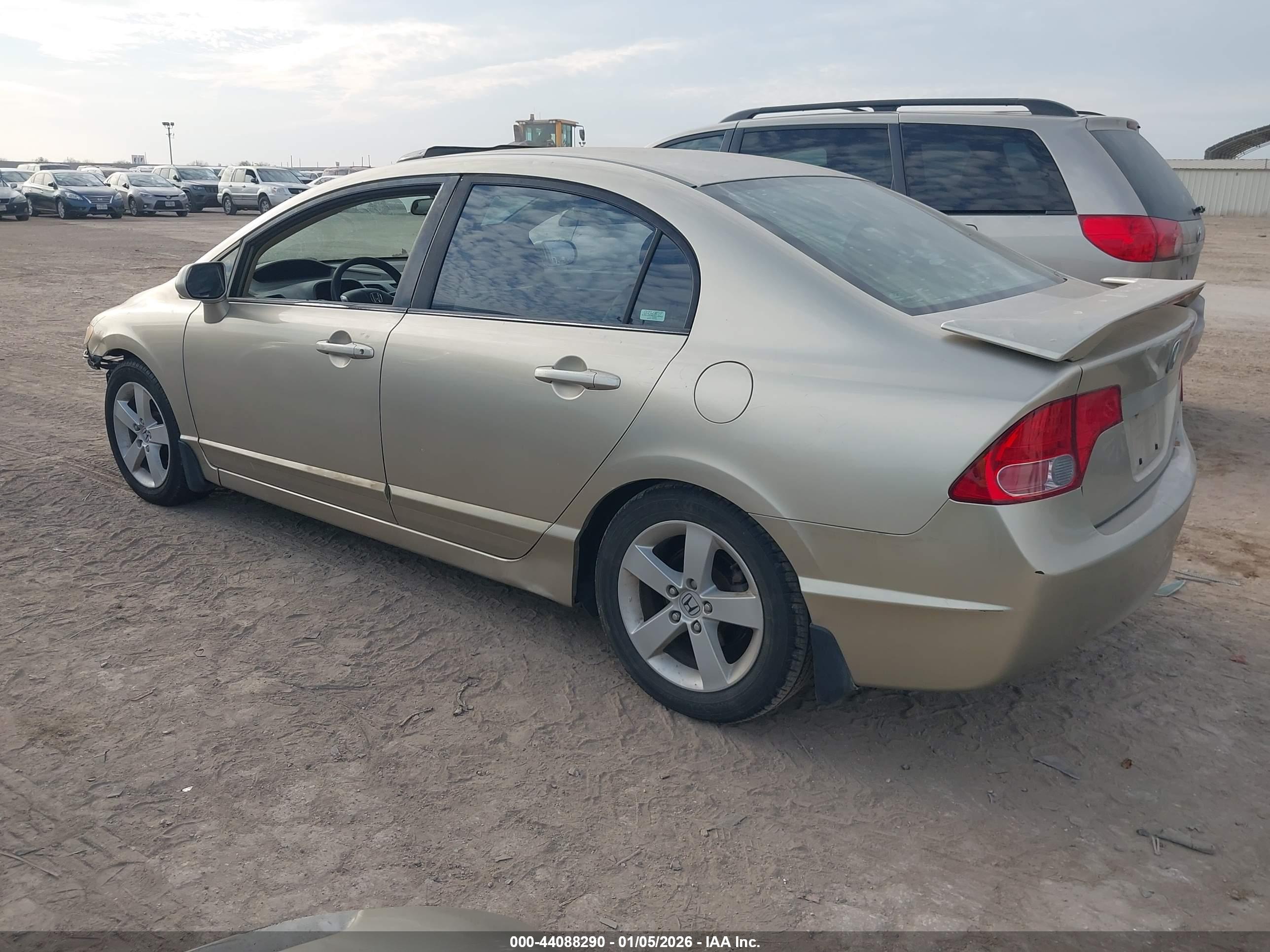 HONDA CIVIC image 3