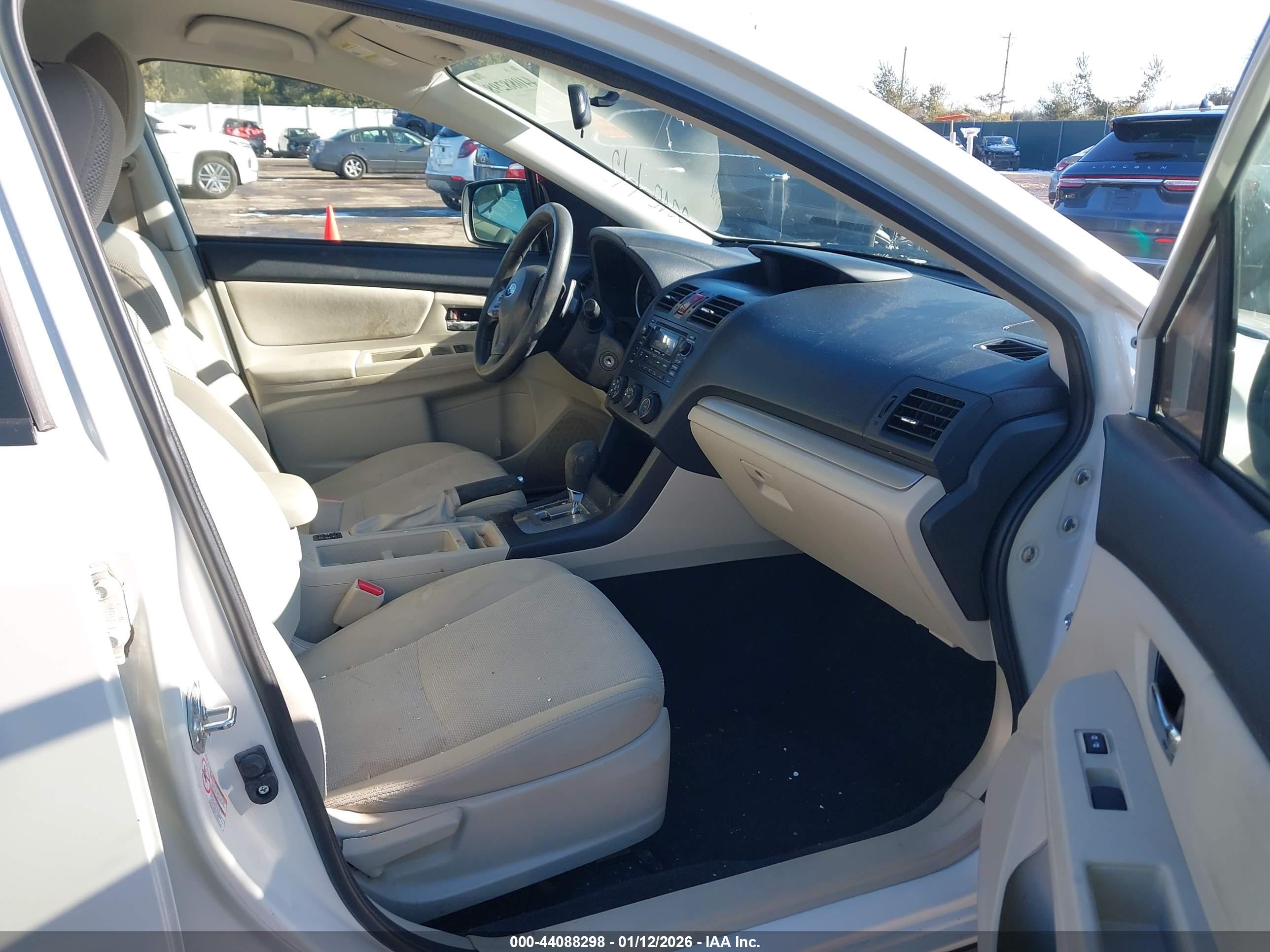 SUBARU XV image 5