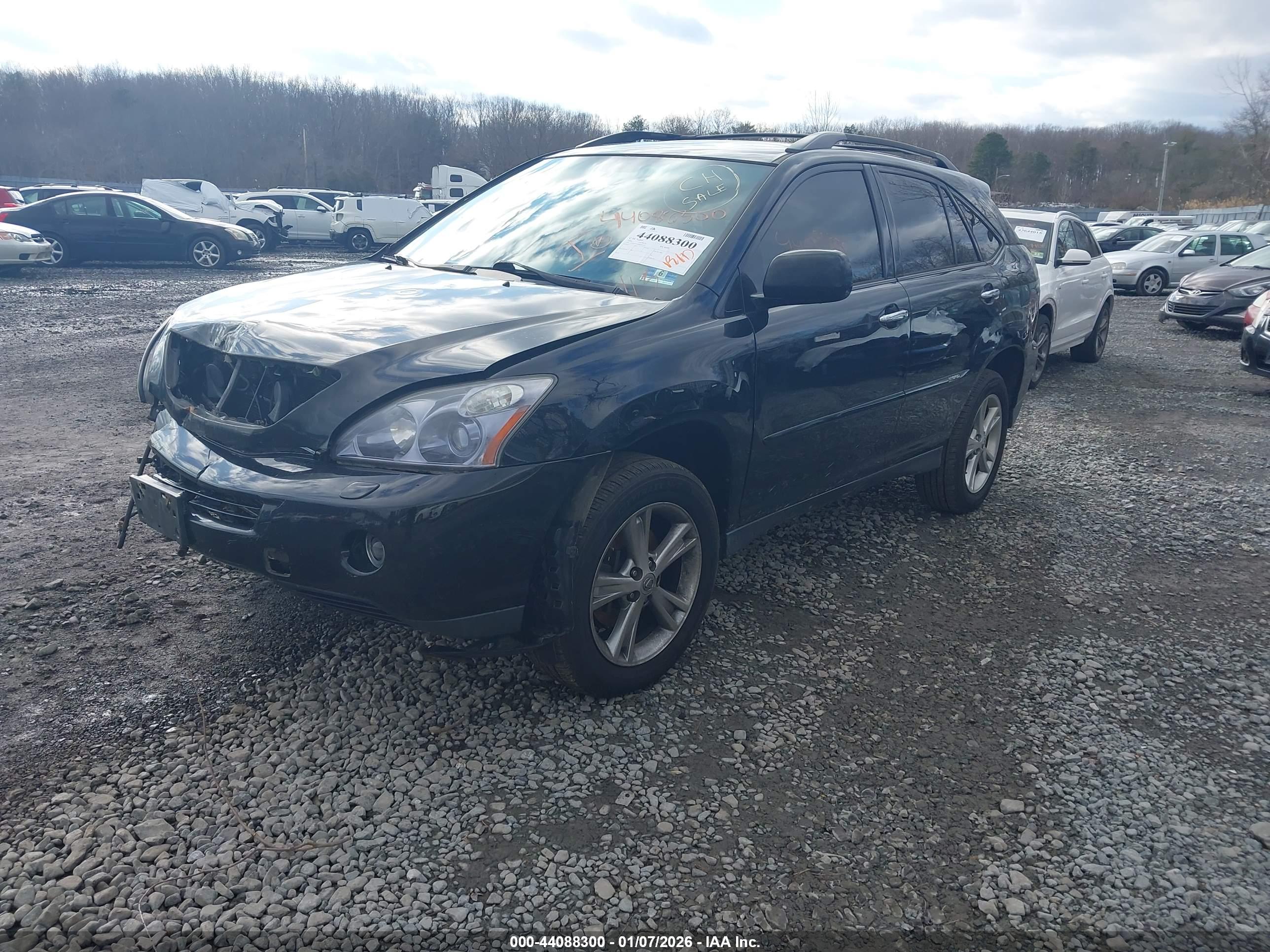 LEXUS RX image 2