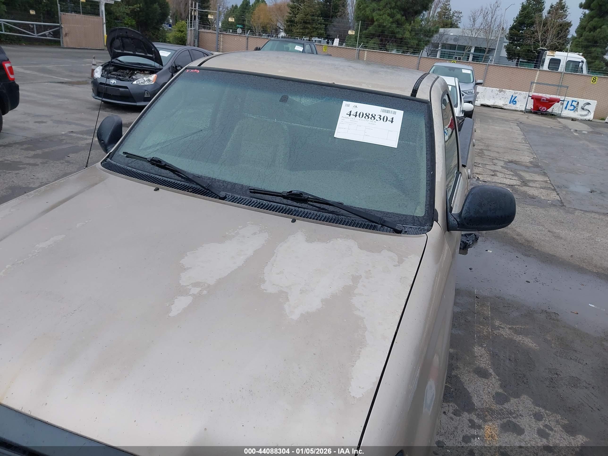 TOYOTA TUNDRA image 6
