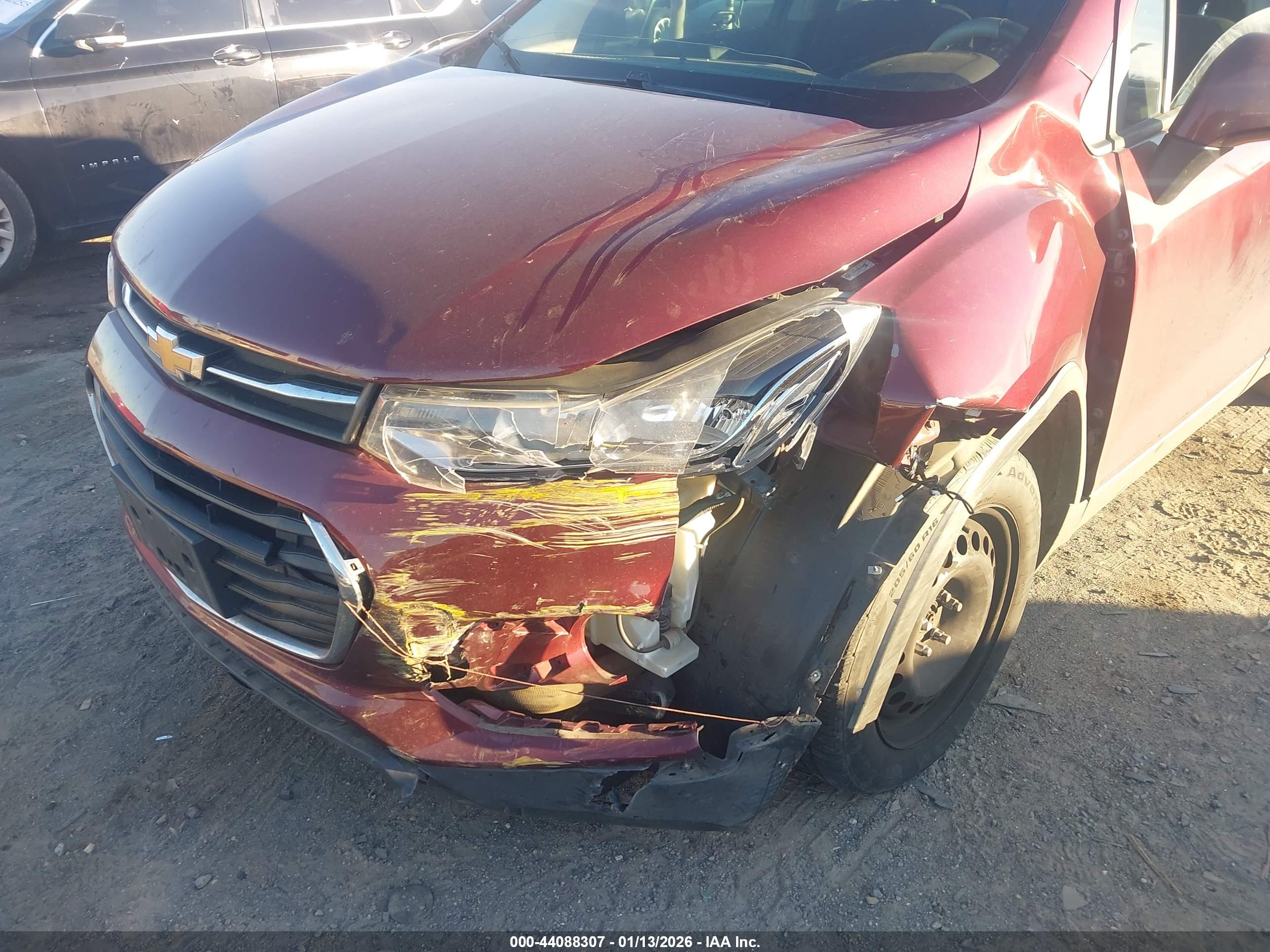 CHEVROLET TRAX image 6