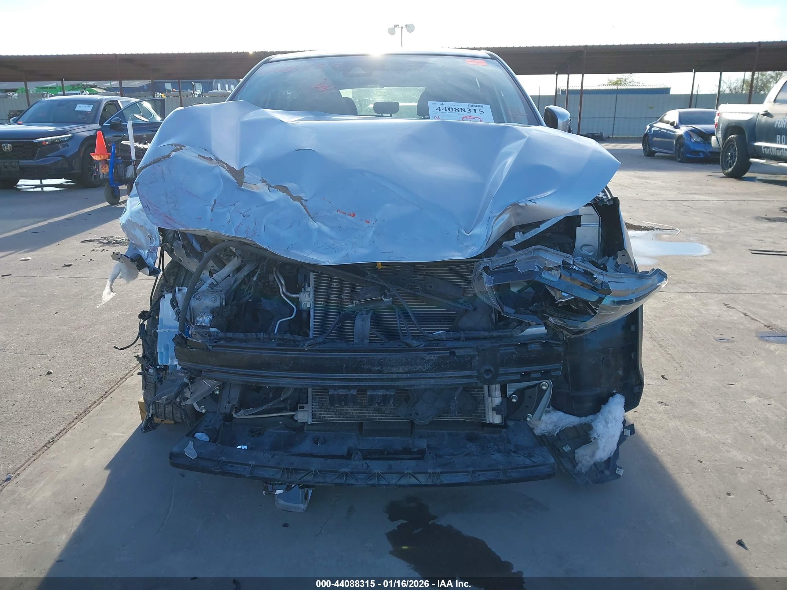 NISSAN ROGUE image 6