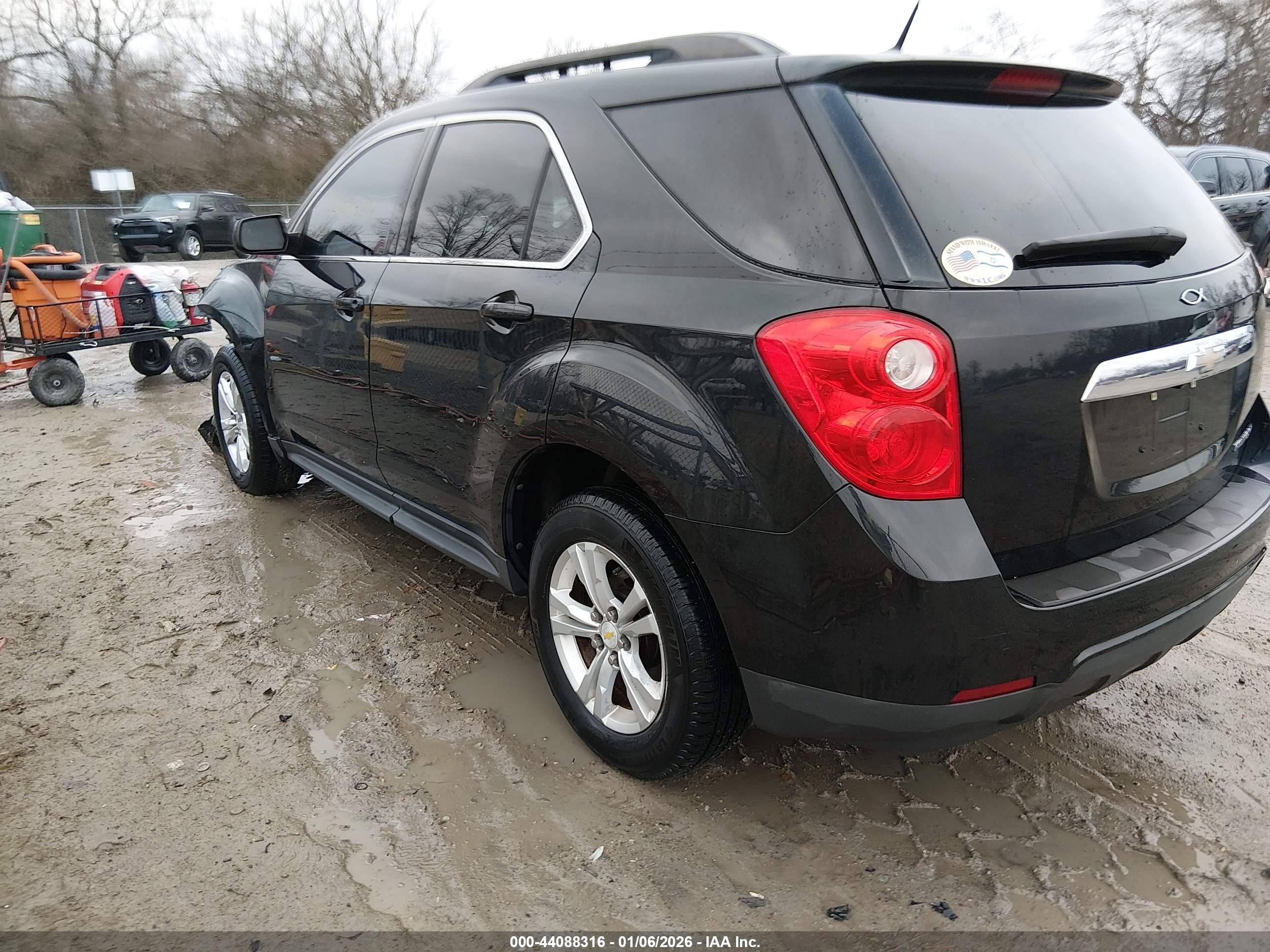 CHEVROLET EQUINOX image 3