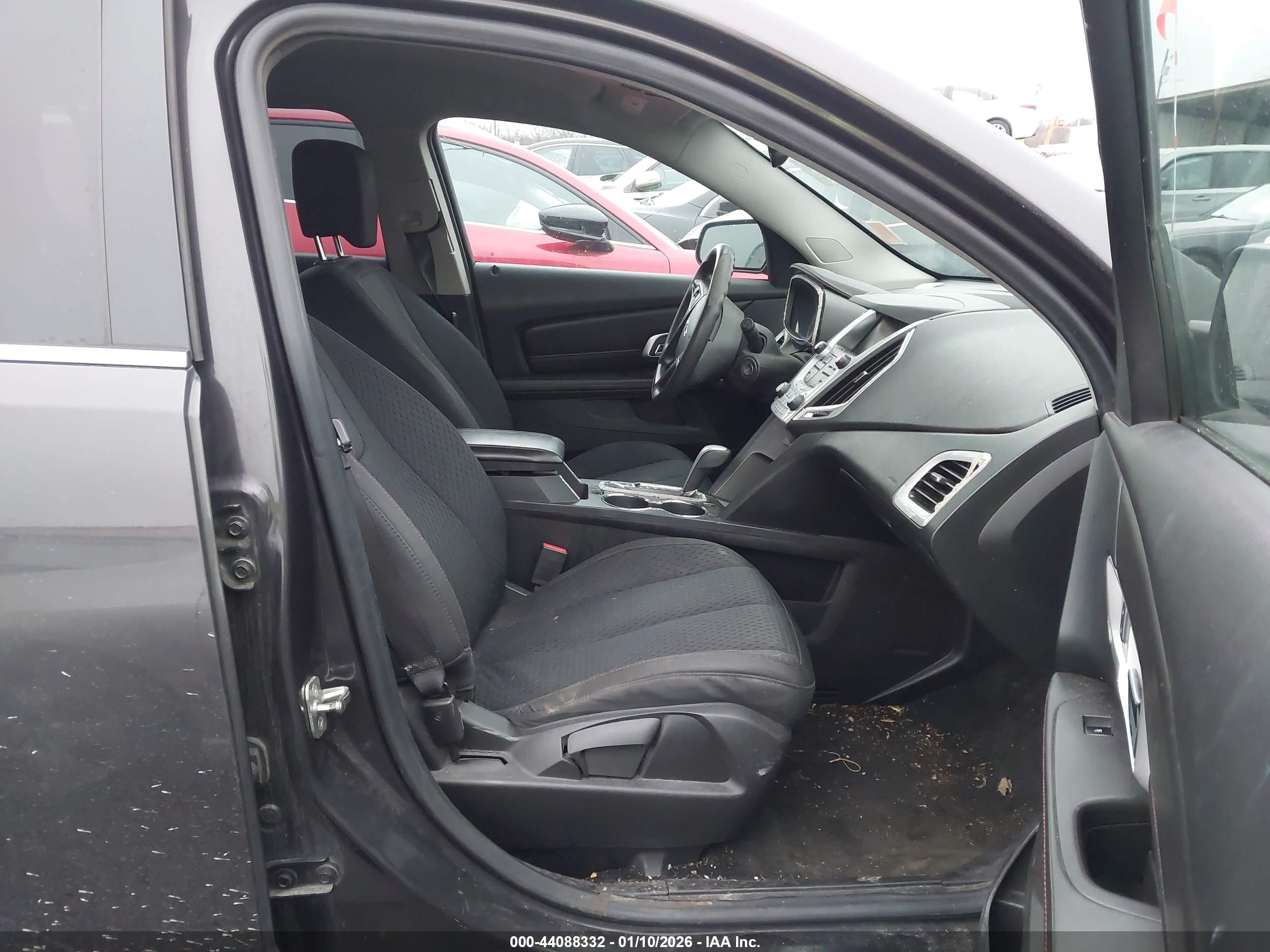 GMC TERRAIN image 5