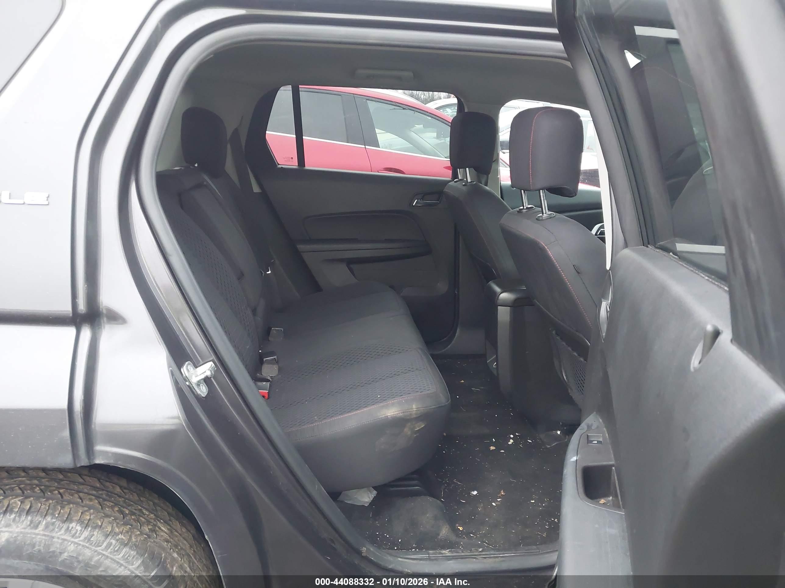 GMC TERRAIN image 8