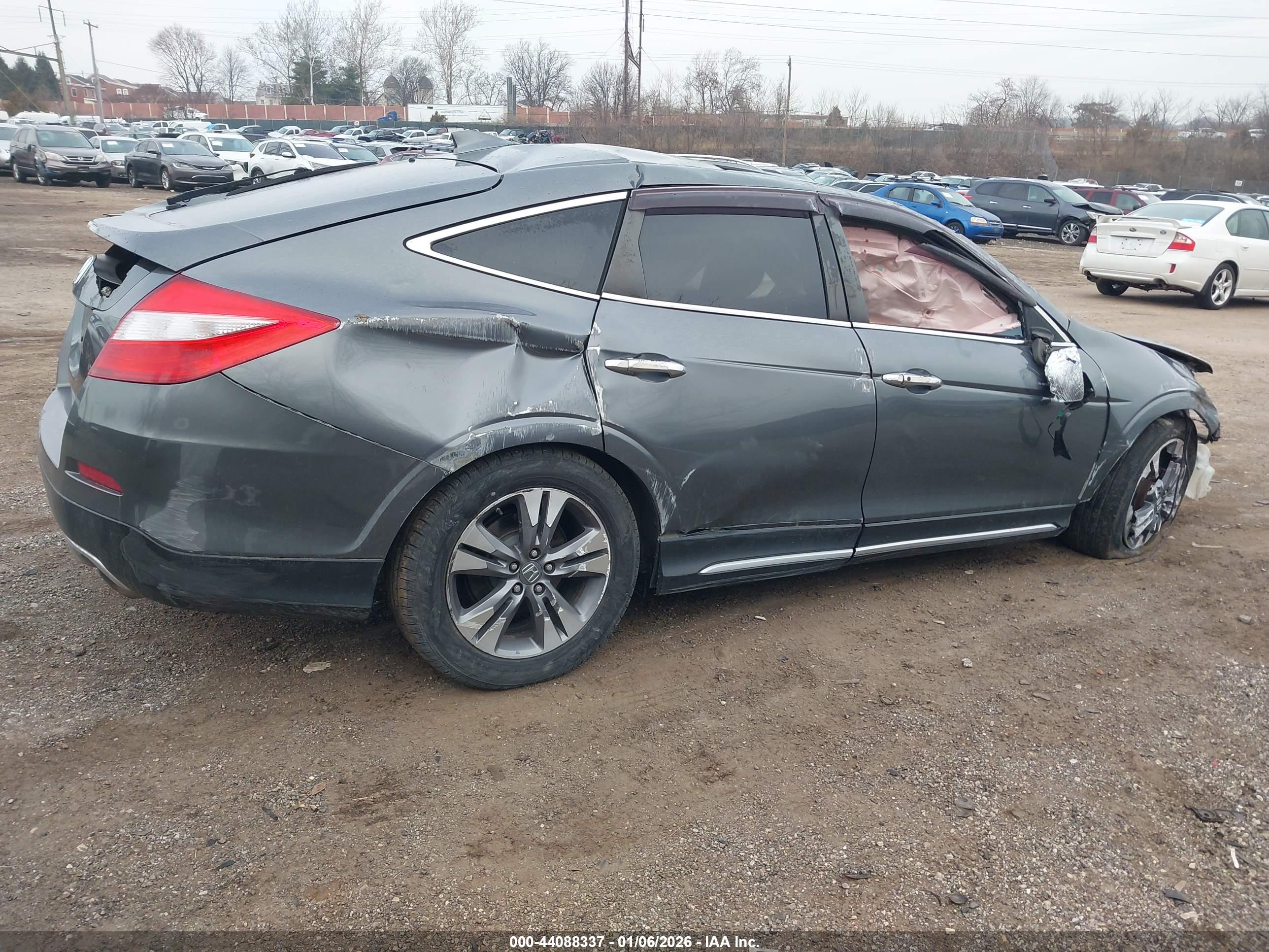 HONDA CROSSTOUR image 4