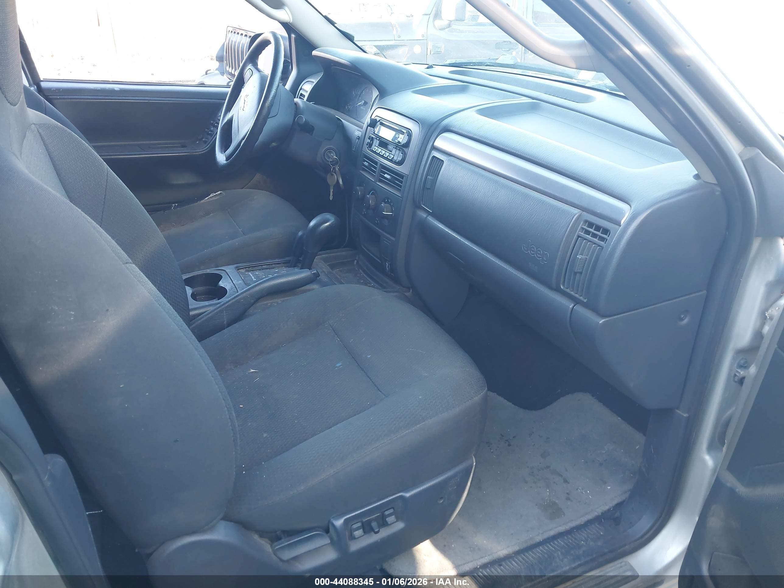 JEEP GRAND image 5