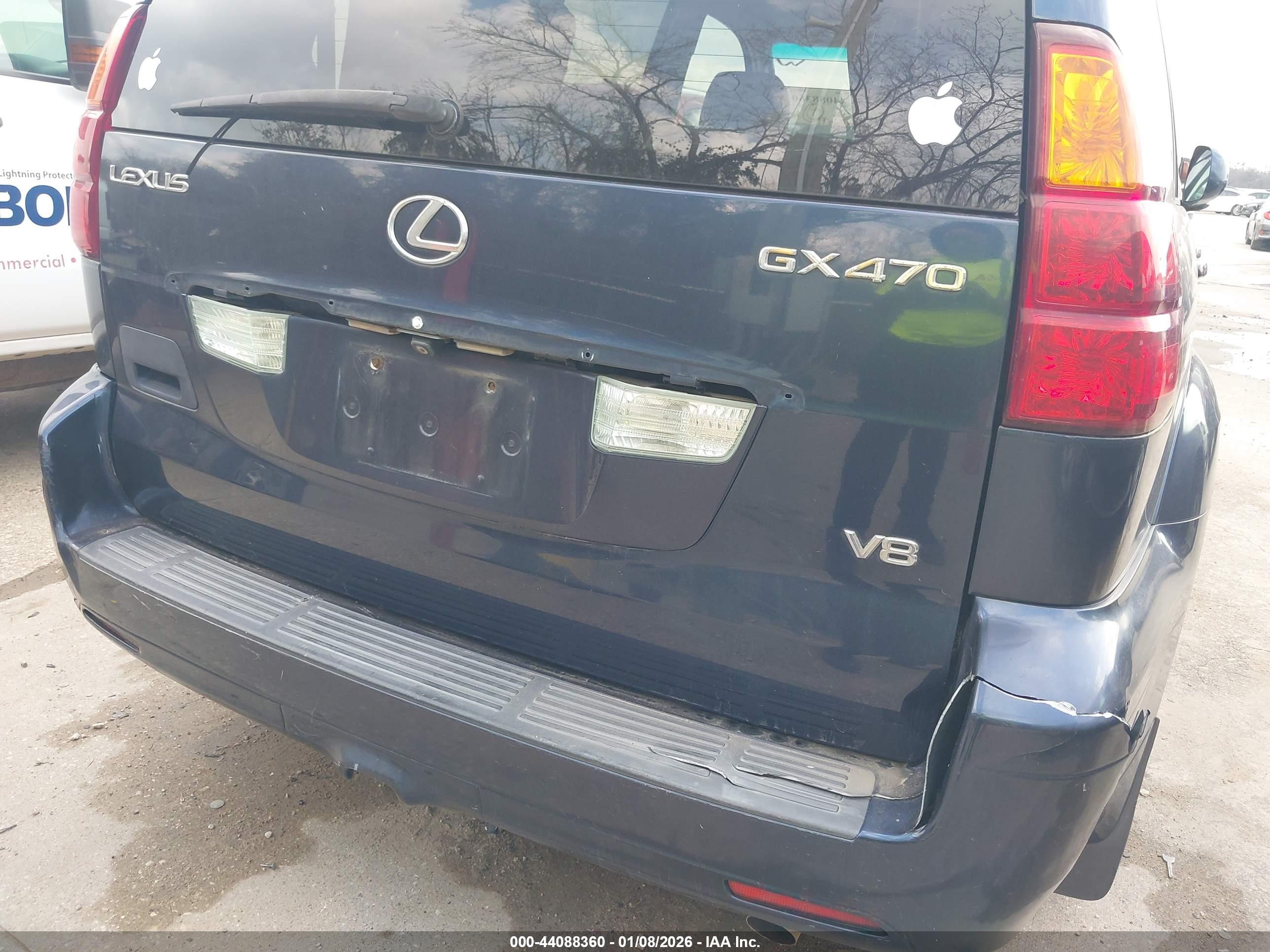 LEXUS GX image 6