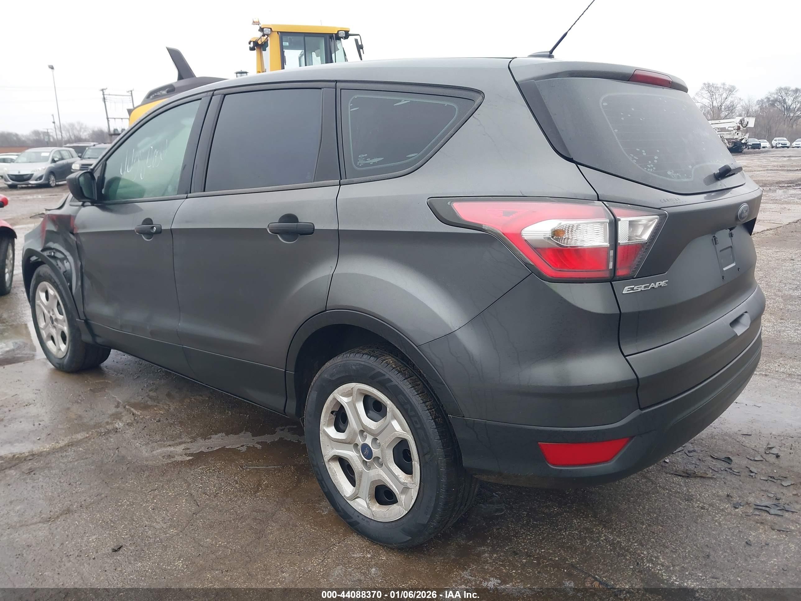 FORD ESCAPE image 3